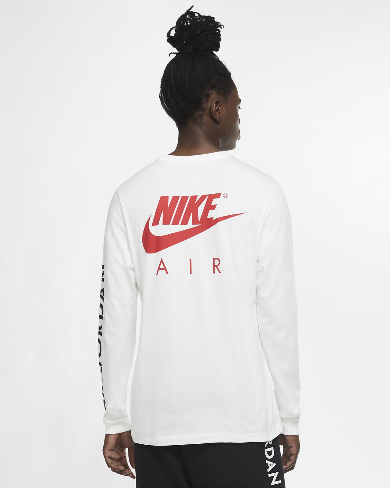 Long-Sleeve Graphic T-Shirt. Nike 