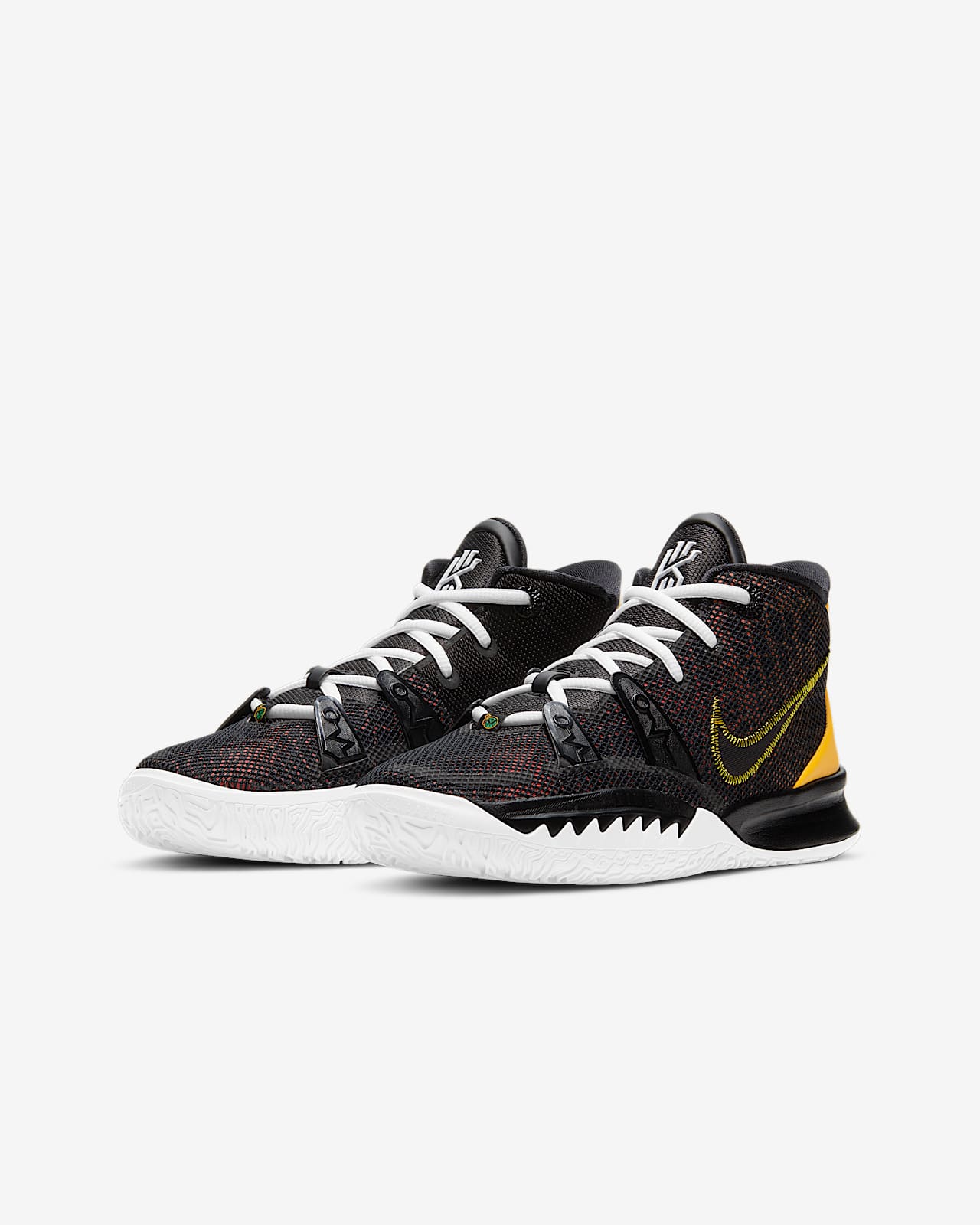nike kids basketball shoes