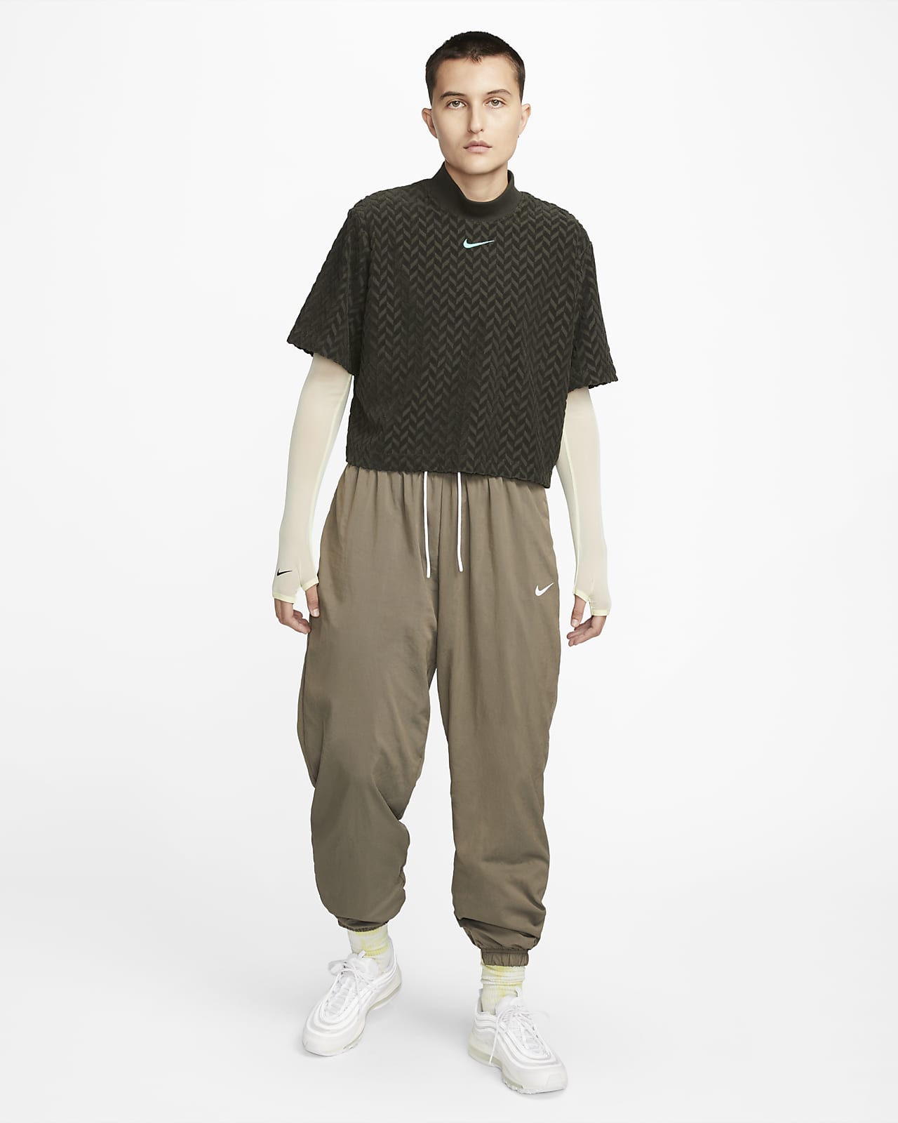 Nike Sportswear Everyday Modern Damestop met jacquardpatroon en rechte  pasvorm. Nike BE
