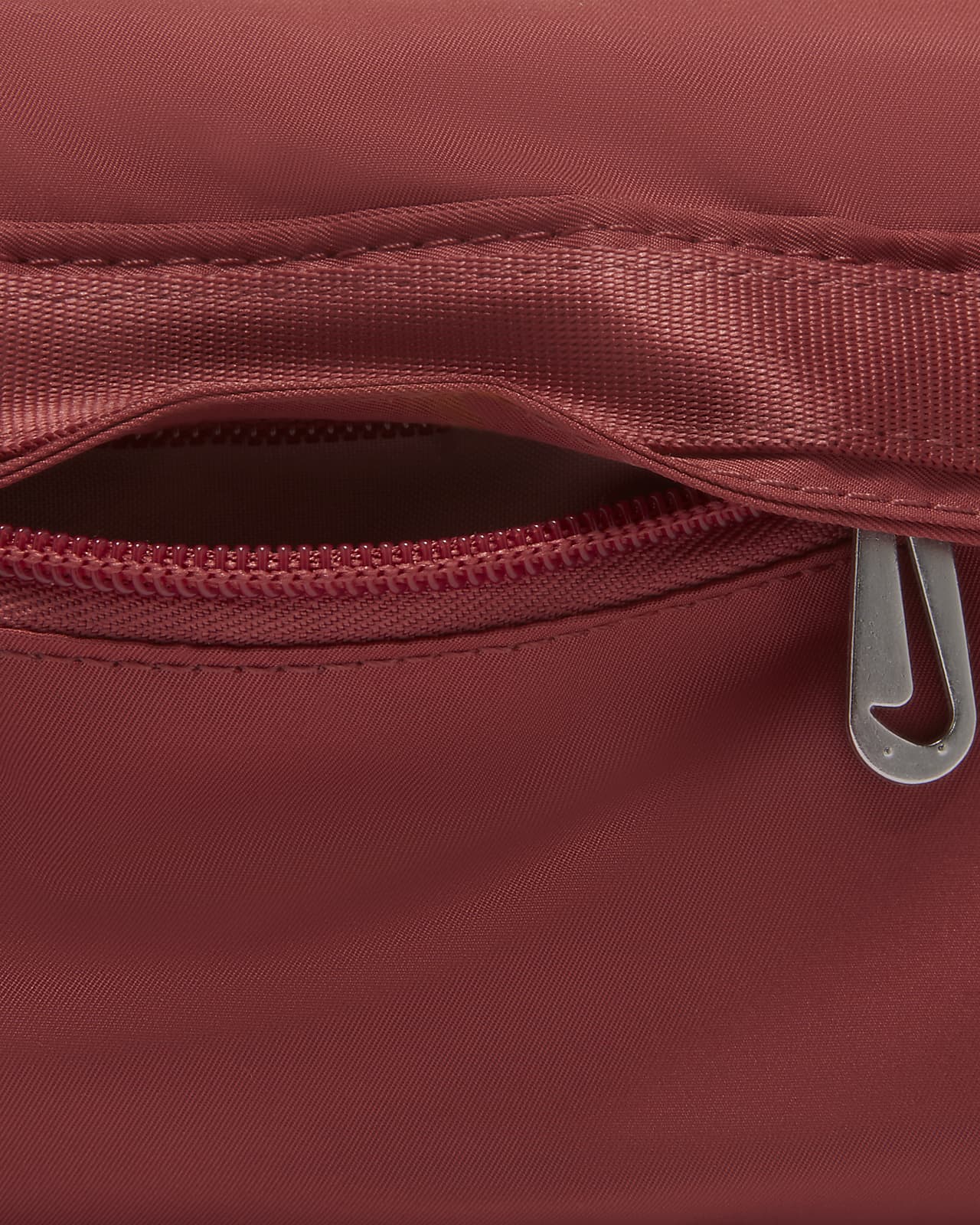 Nike Sportswear Futura Luxe Women's Cross-Body Bag (1L). Nike SI