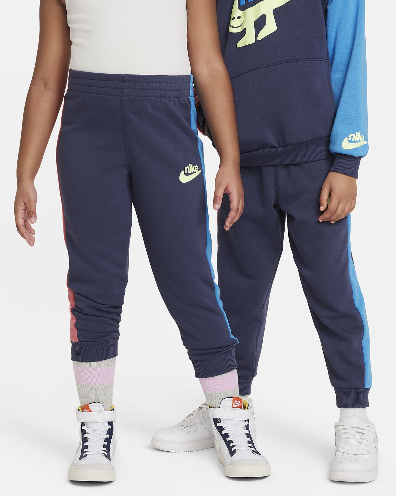 Nike 2 2025 piece jogger set