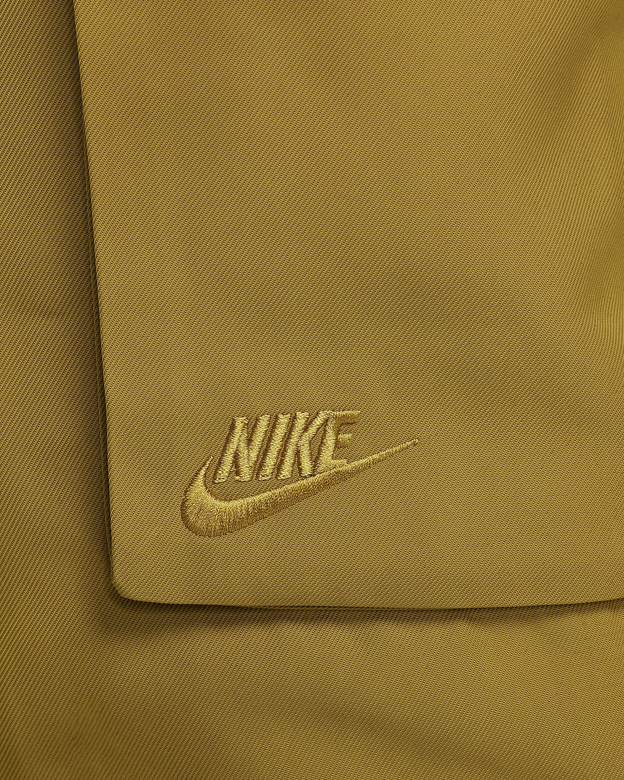 Nike Tech Sportswear Men\'s Utility Pack Woven Pants.