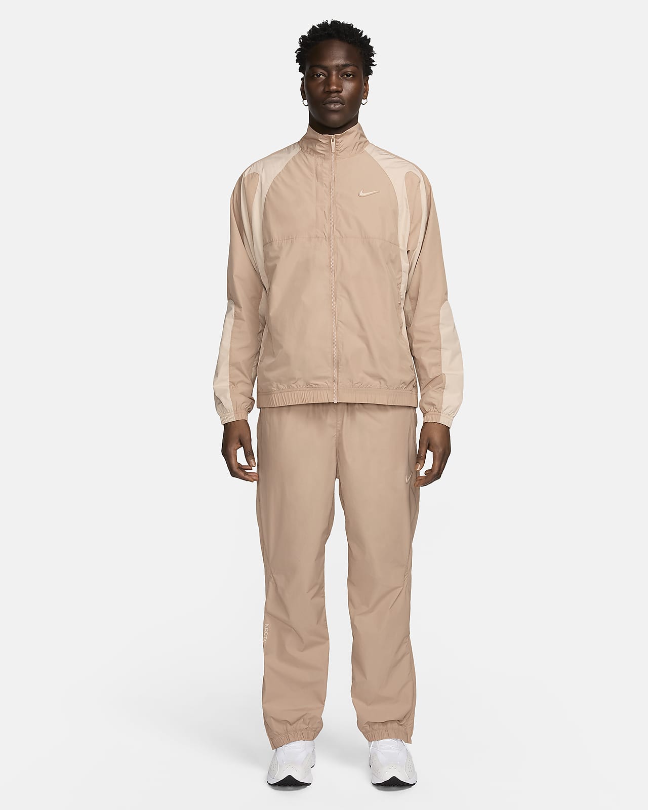 Nike tracksuit bottoms online woven