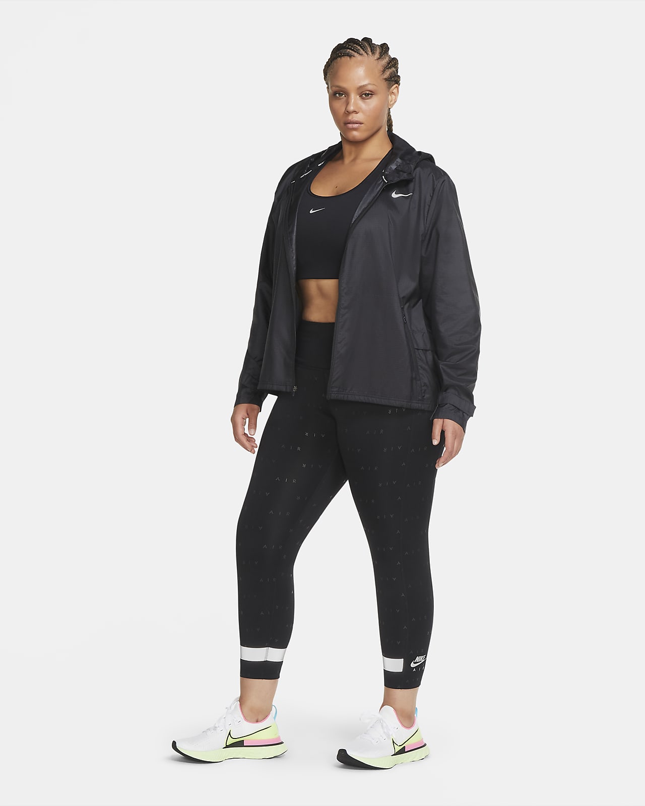 Leggings 7/8 de tiro alto y sujeción media con bolsillos para mujer (talla  grande) Nike Universa