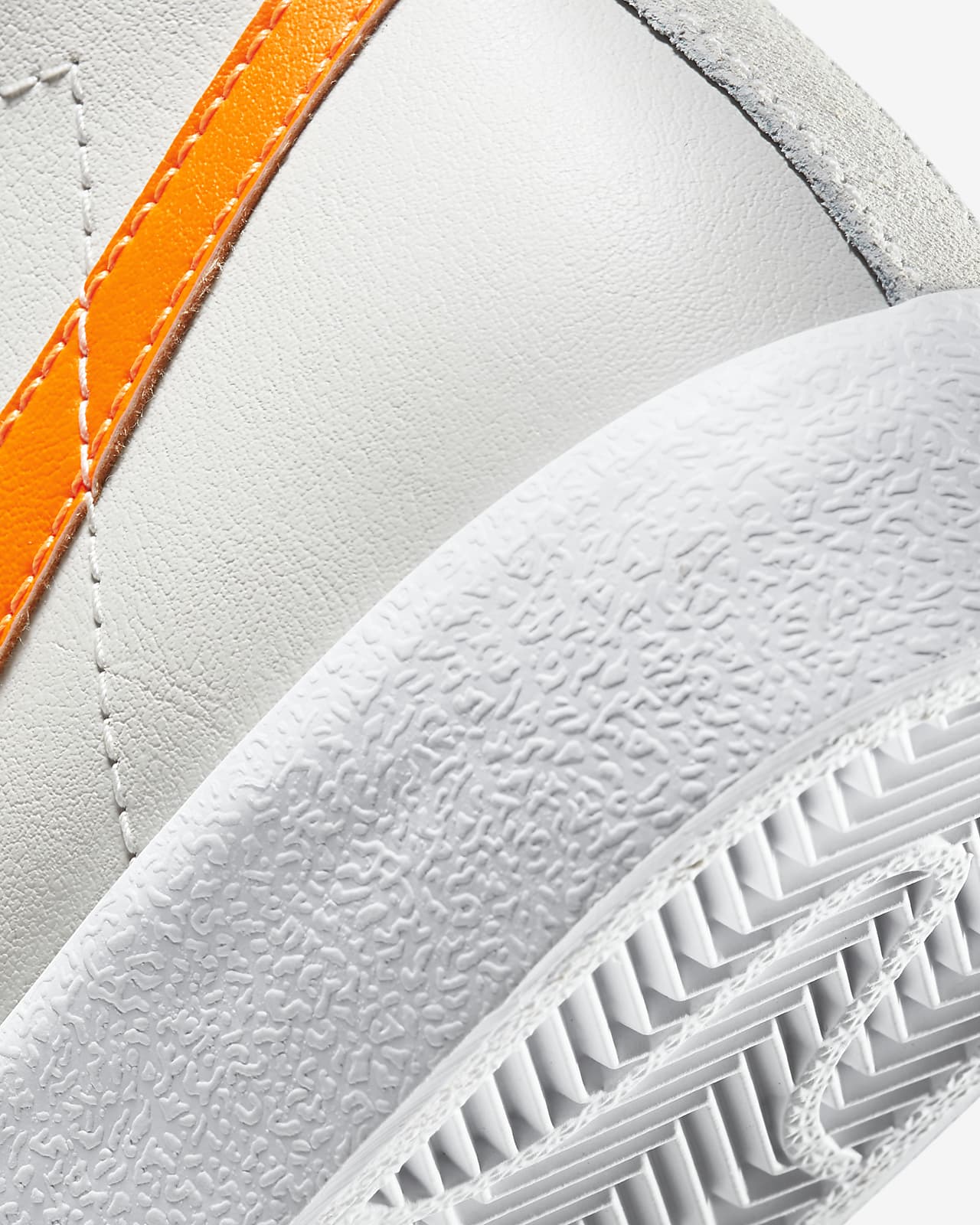 nike blazer mid 77 light bone orange