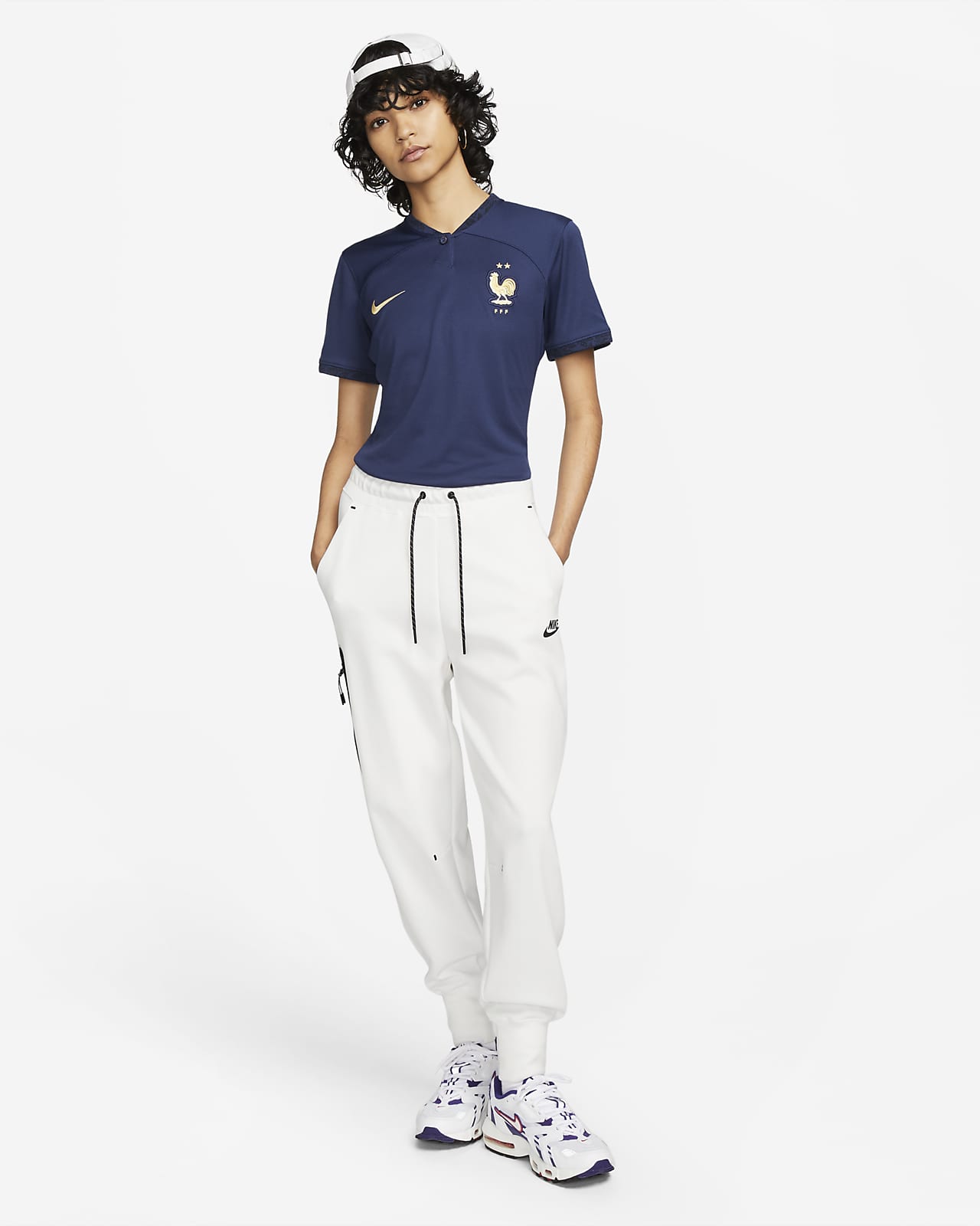 FFF 2022/23 Stadium Home Women's Nike Dri-FIT Football Shirt. Nike IL