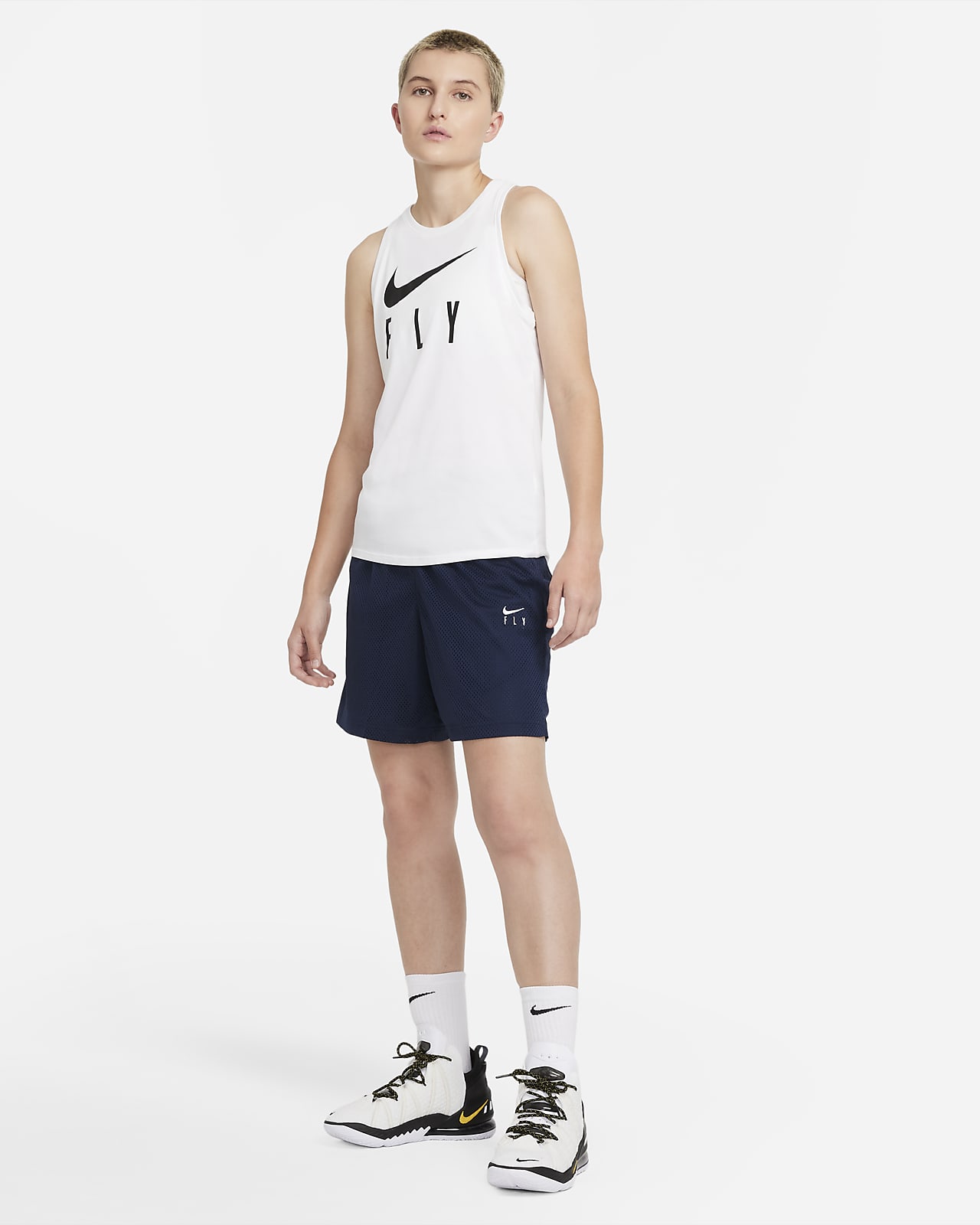 nike swoosh fly women's basketball shorts
