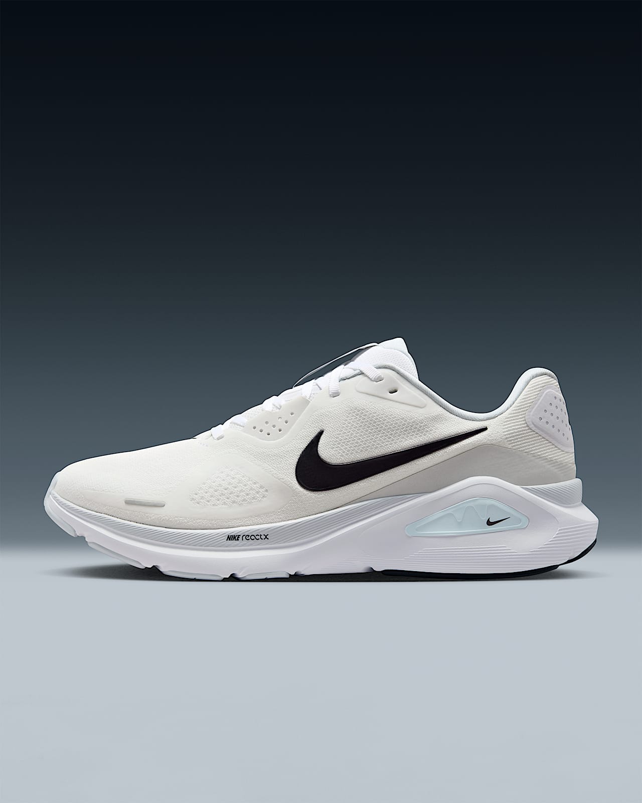 Nike Structure 26