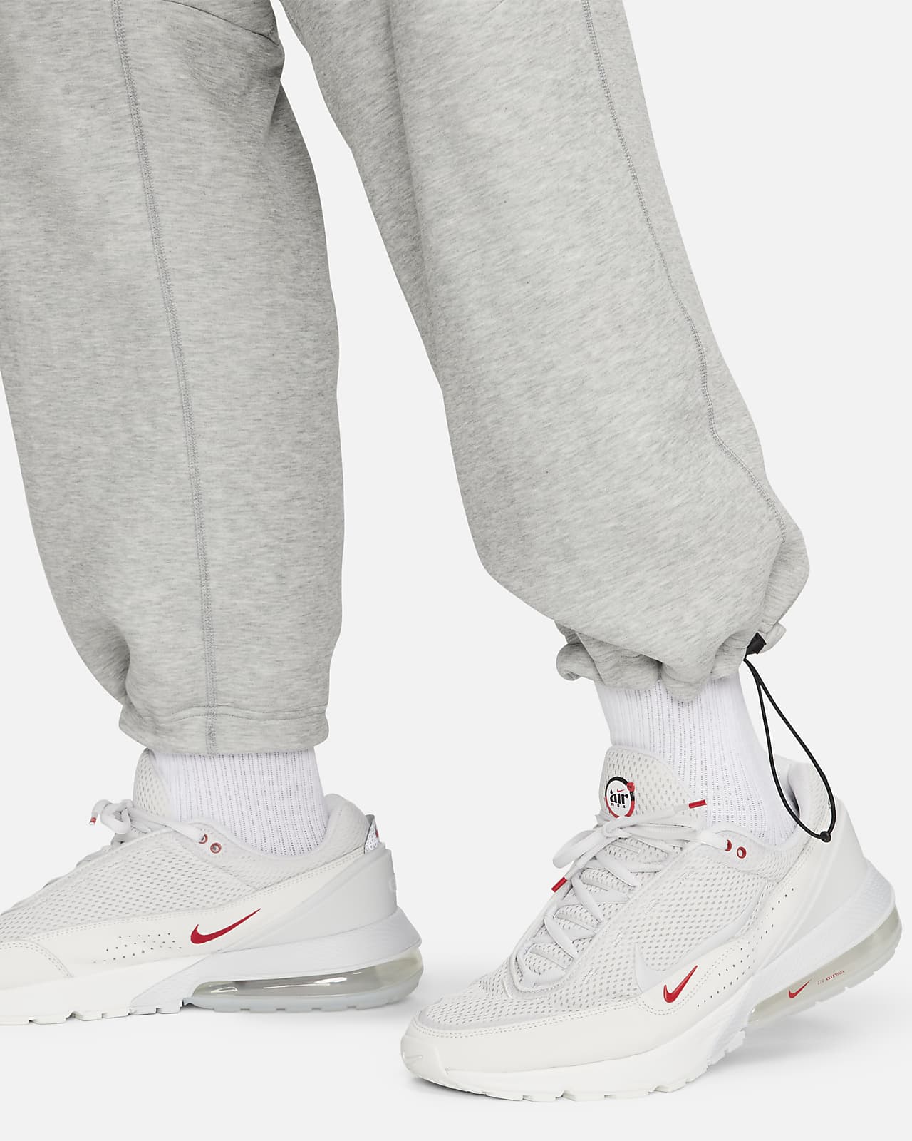 Nike Sportswear Tech Fleece Herren-Trainingshose mit offenem Saum