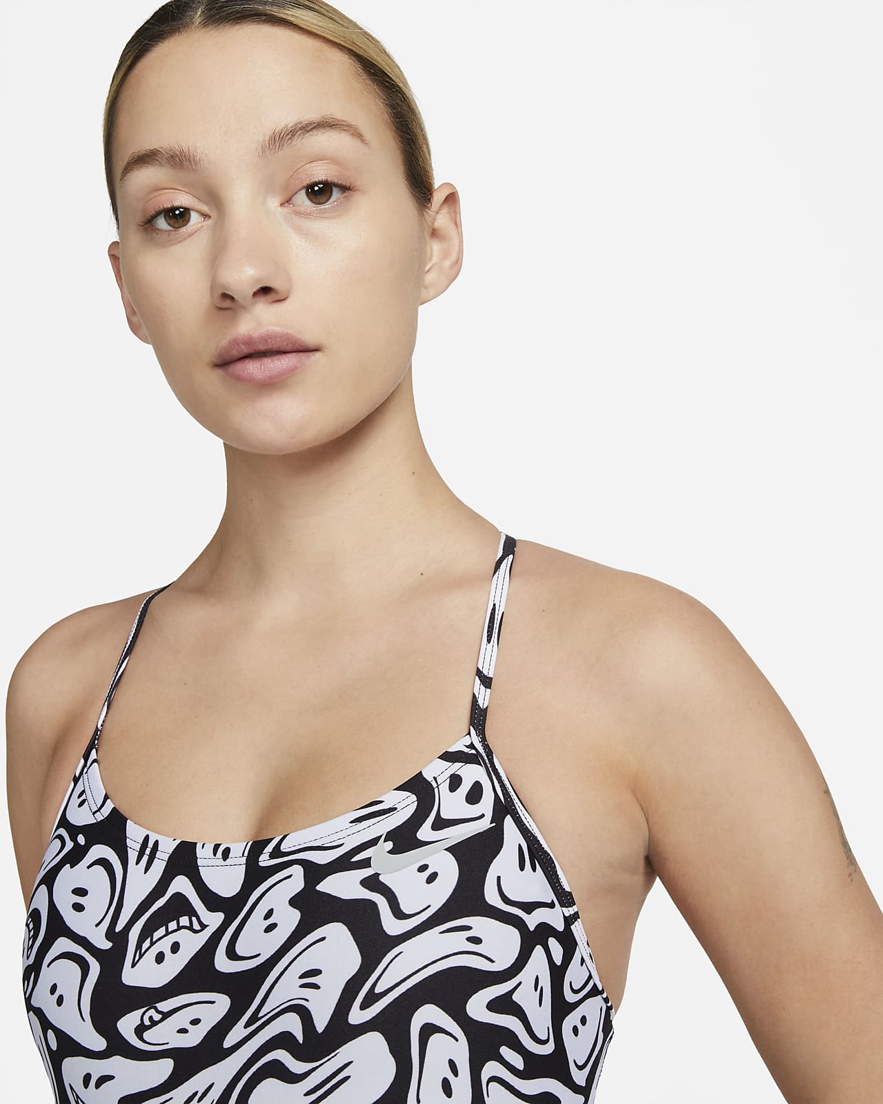 Nike Swim HydraStrong Women's Lace-Up Tie-Back One-Piece Swimsuit