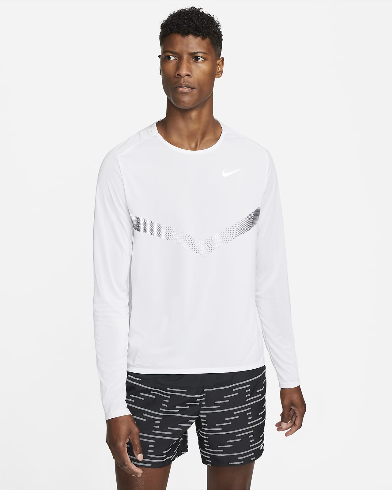 Playera de running de manga larga para hombre Nike Dri-FIT Run Division  Rise 365. Nike.com