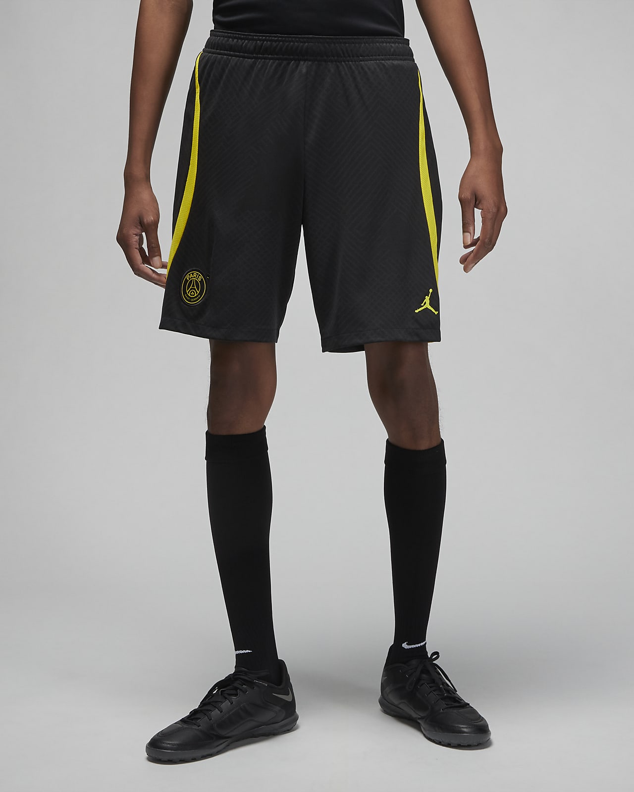 Paris Saint-Germain Strike Men's Jordan Dri-FIT Knit Soccer Shorts