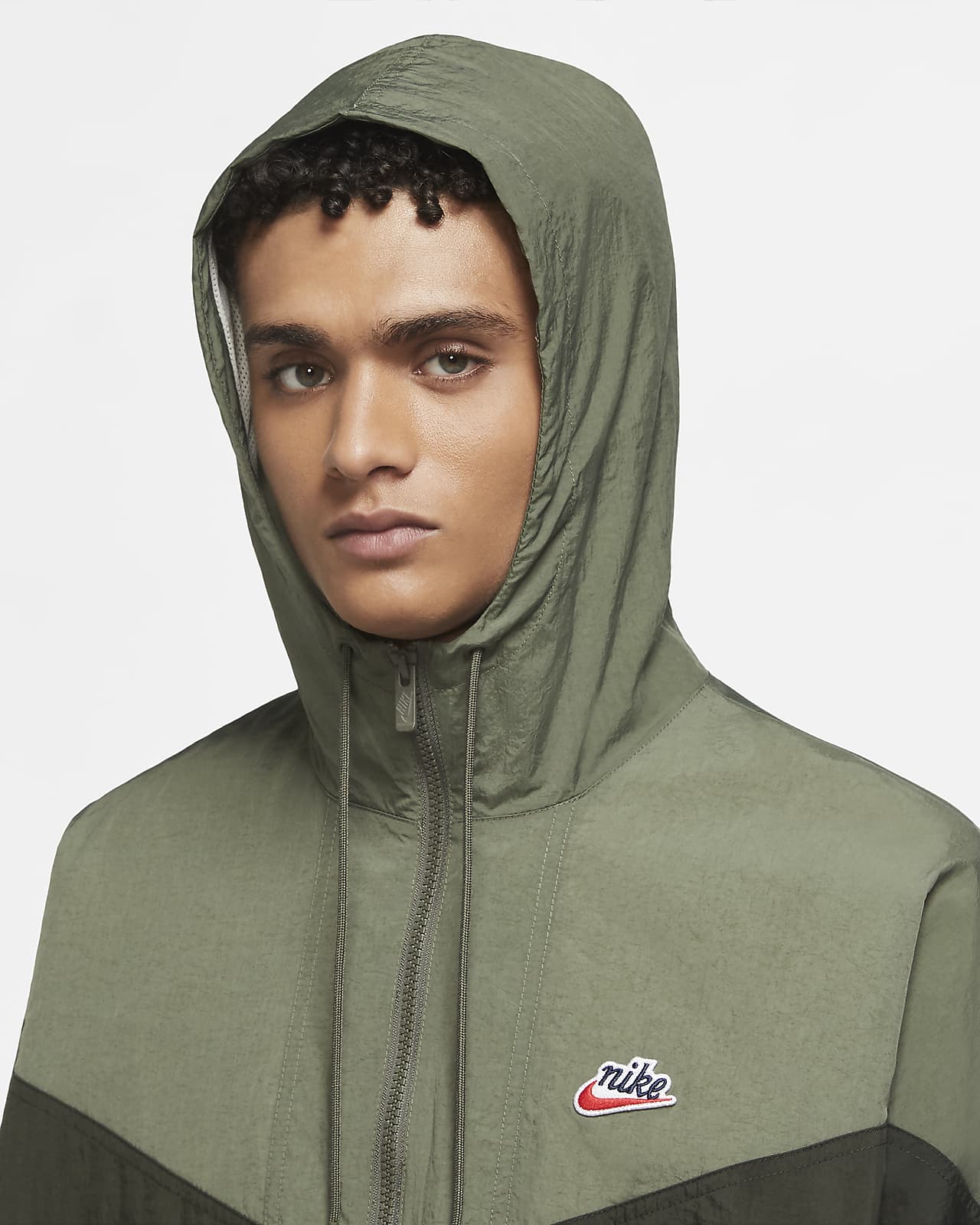 Nike heritage windrunner best sale