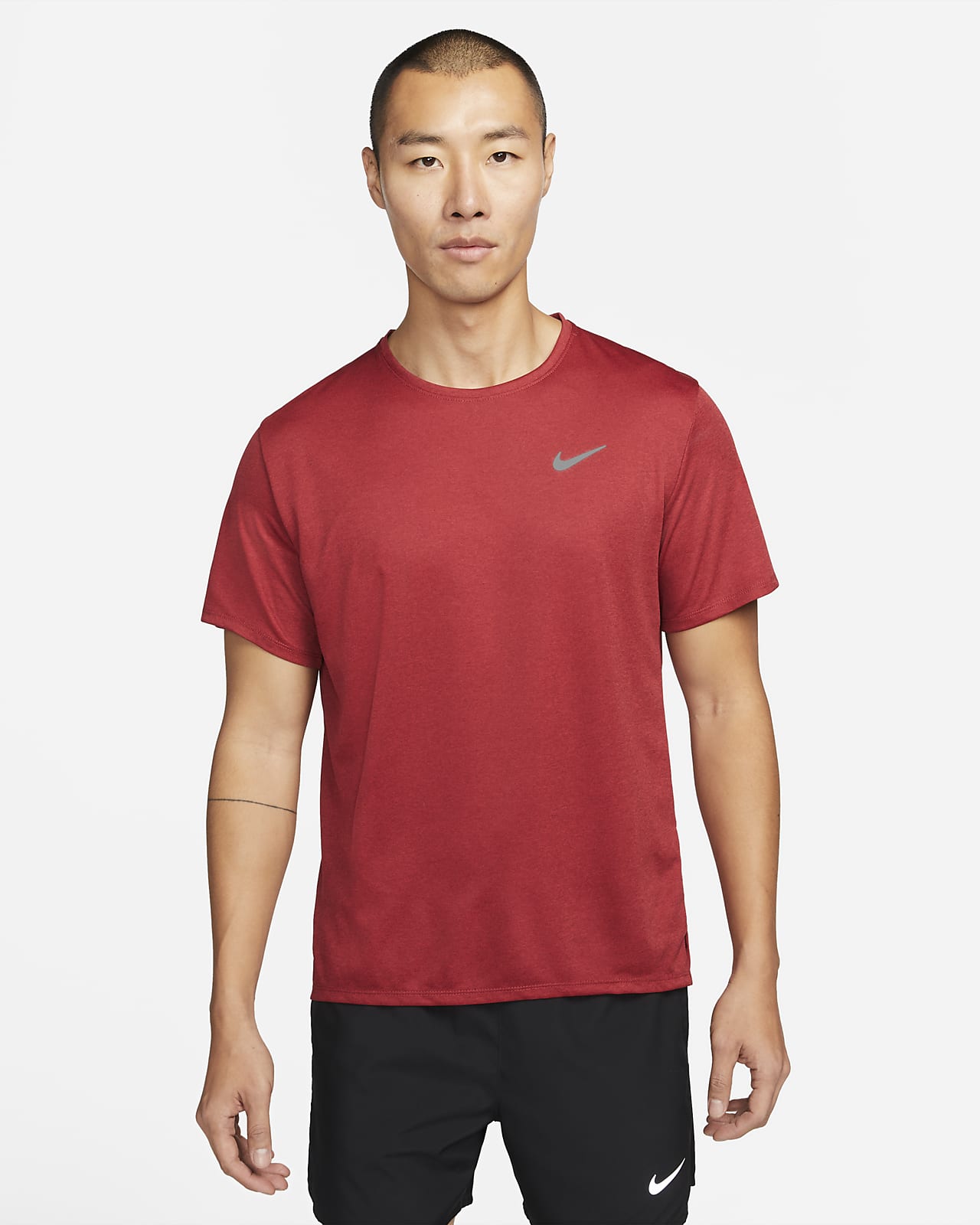 Of roman Ondergeschikt Nike Dri-FIT UV Miler Men's Short-Sleeve Running Top. Nike.com