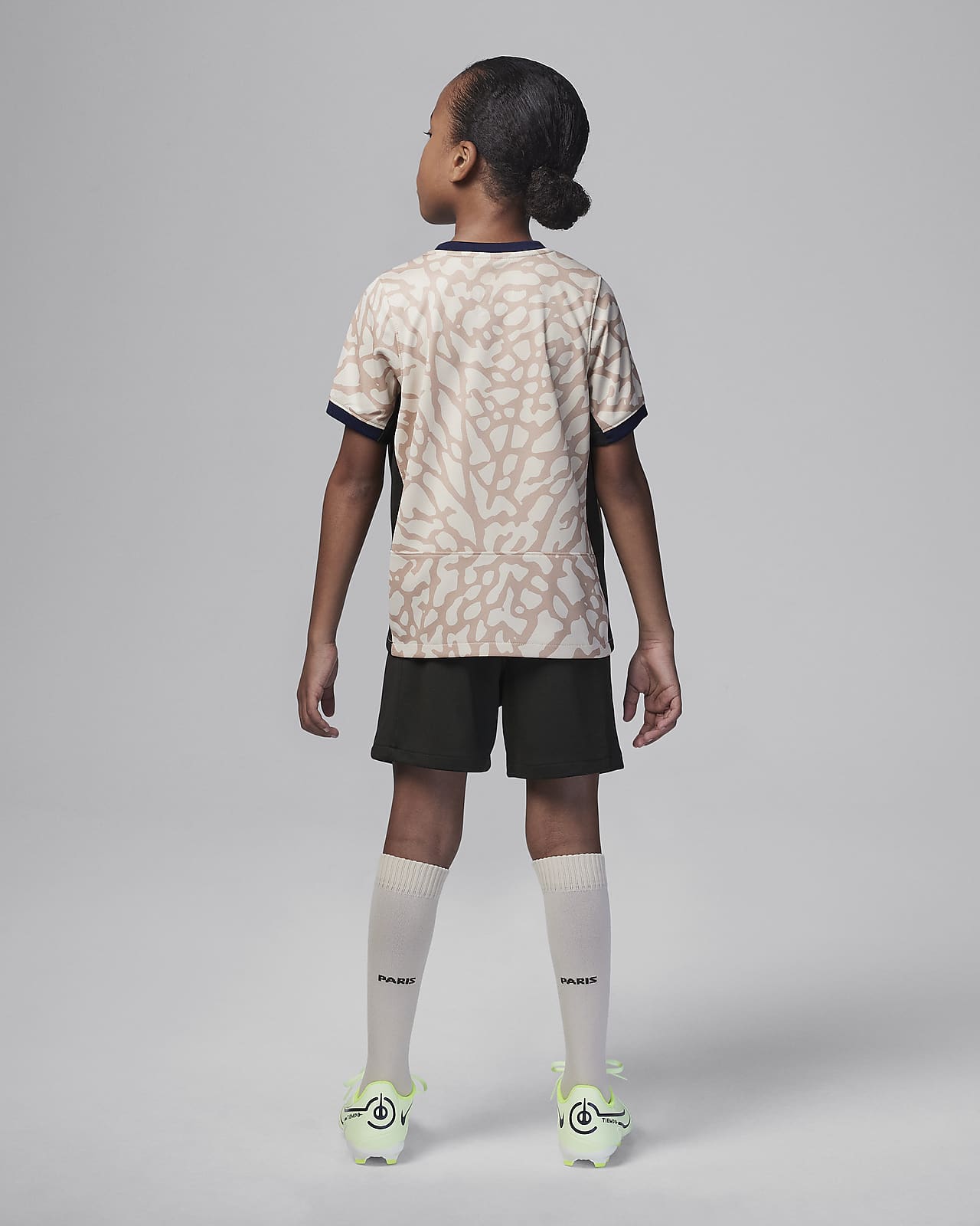 Boys nike hotsell football kit