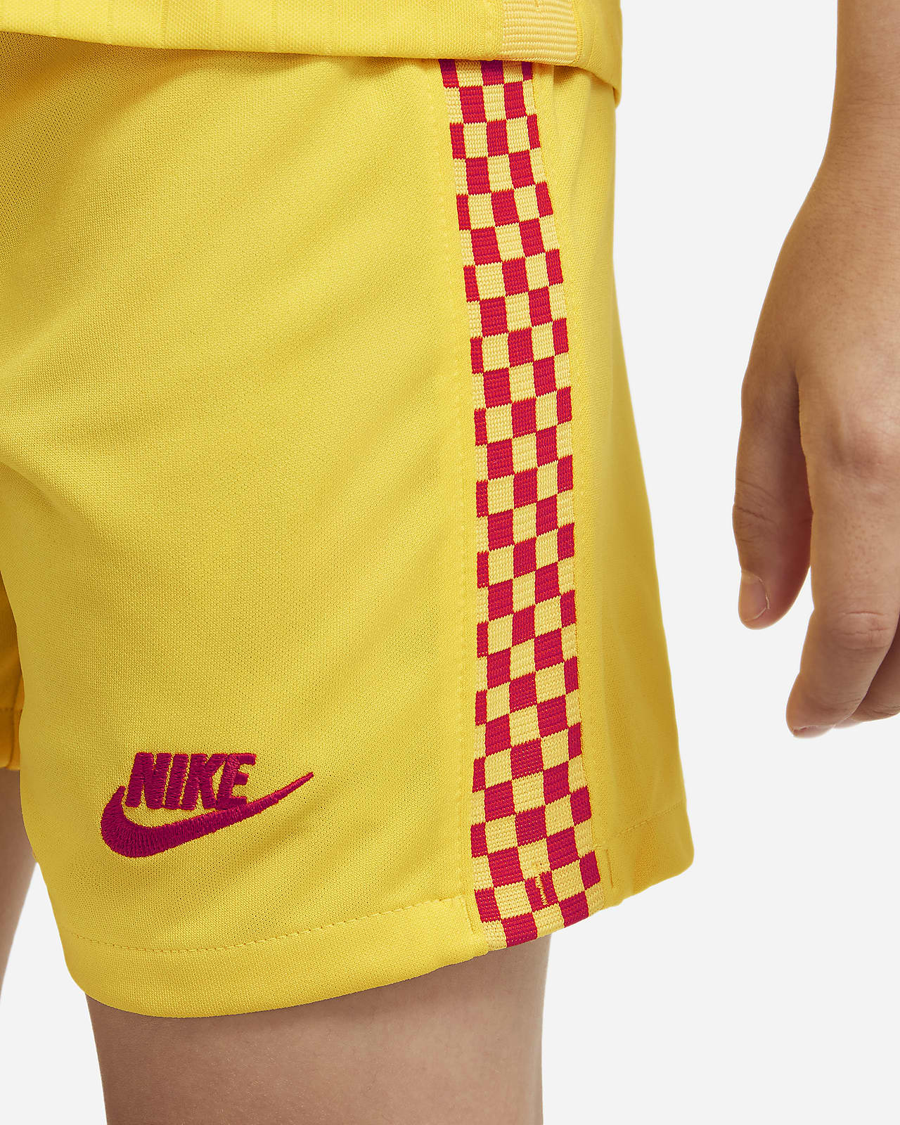 Youth Nike Yellow Liverpool 2021/22 Third Replica Kit