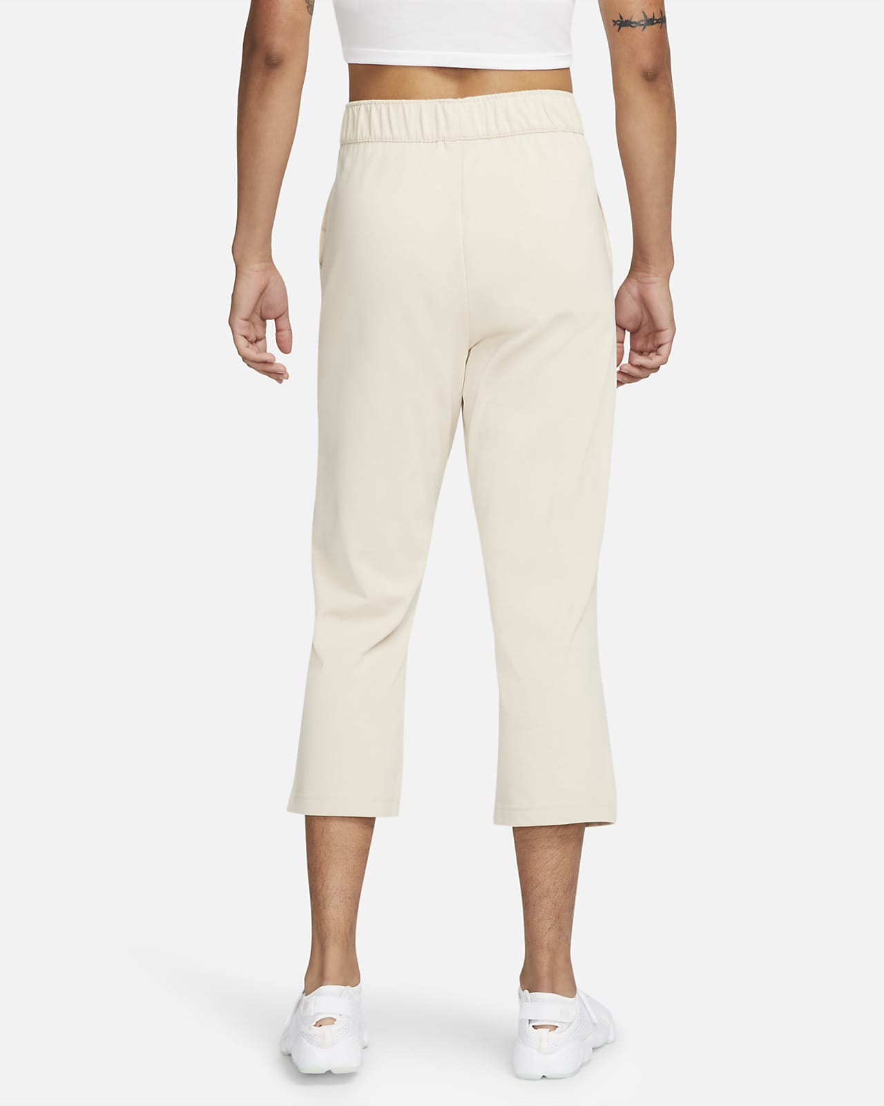 Ladies Nike Double-Zip Khaki Capri Pants- Size 8/10 – Refa's