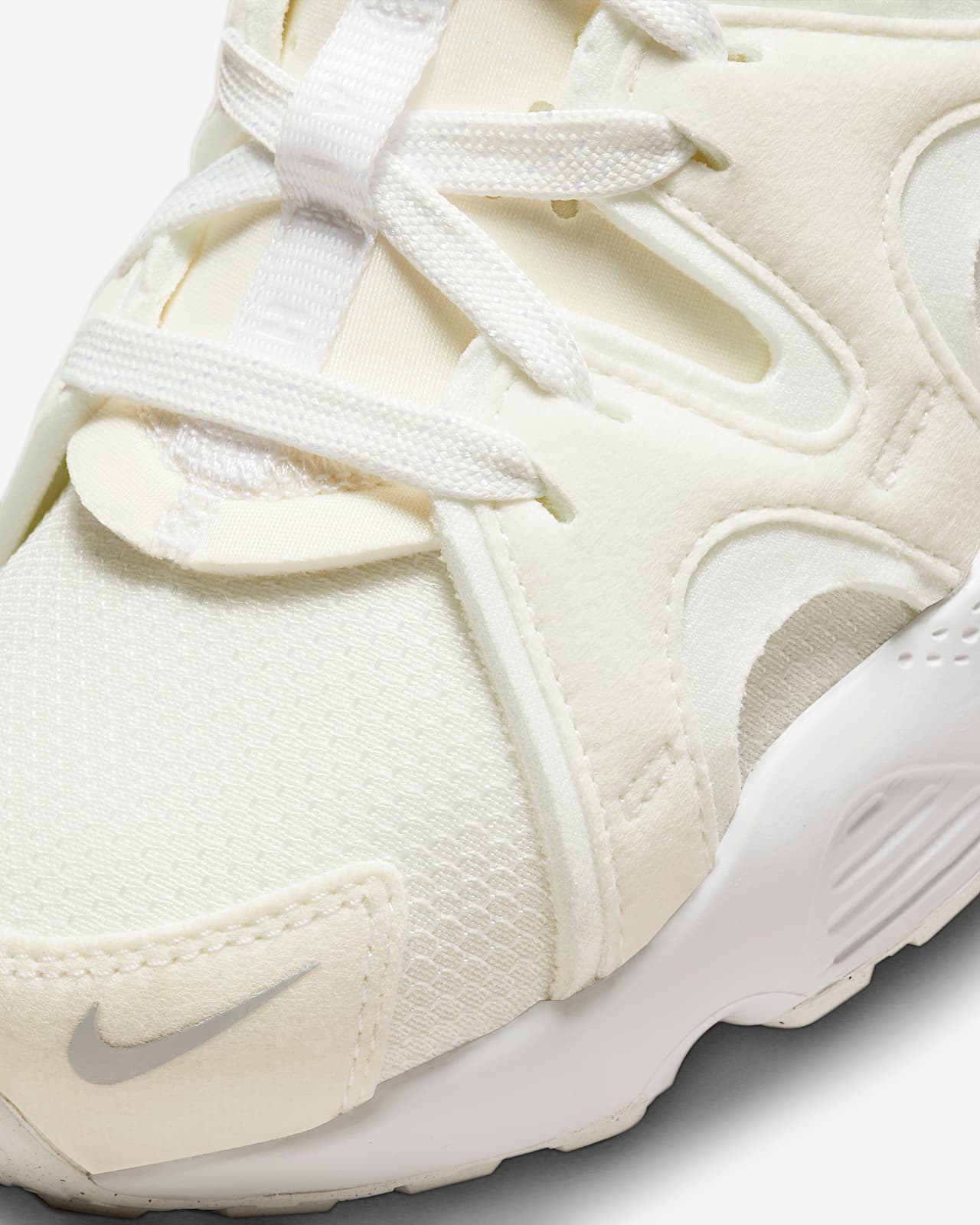 Nike Air Huarache Craft Women's Shoes. Nike AE
