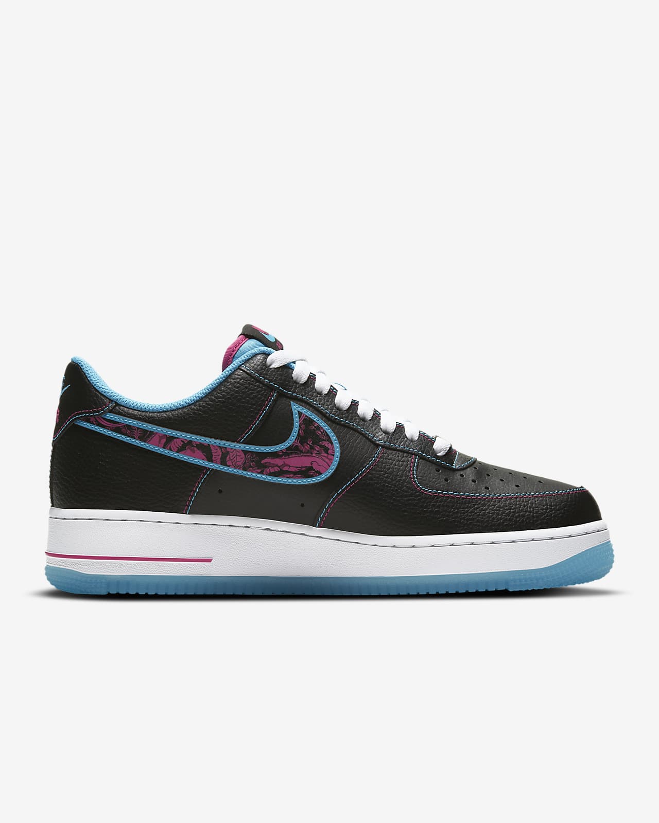 black nike air force 1 07 lv8