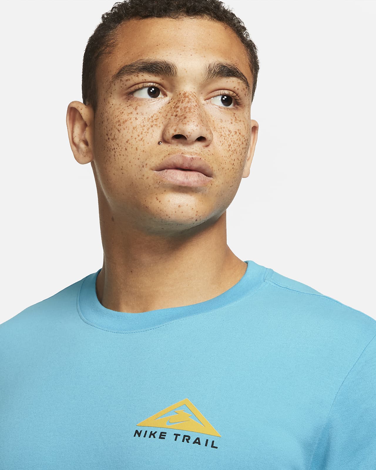 Buy > t shirt nike bleu marine > in stock