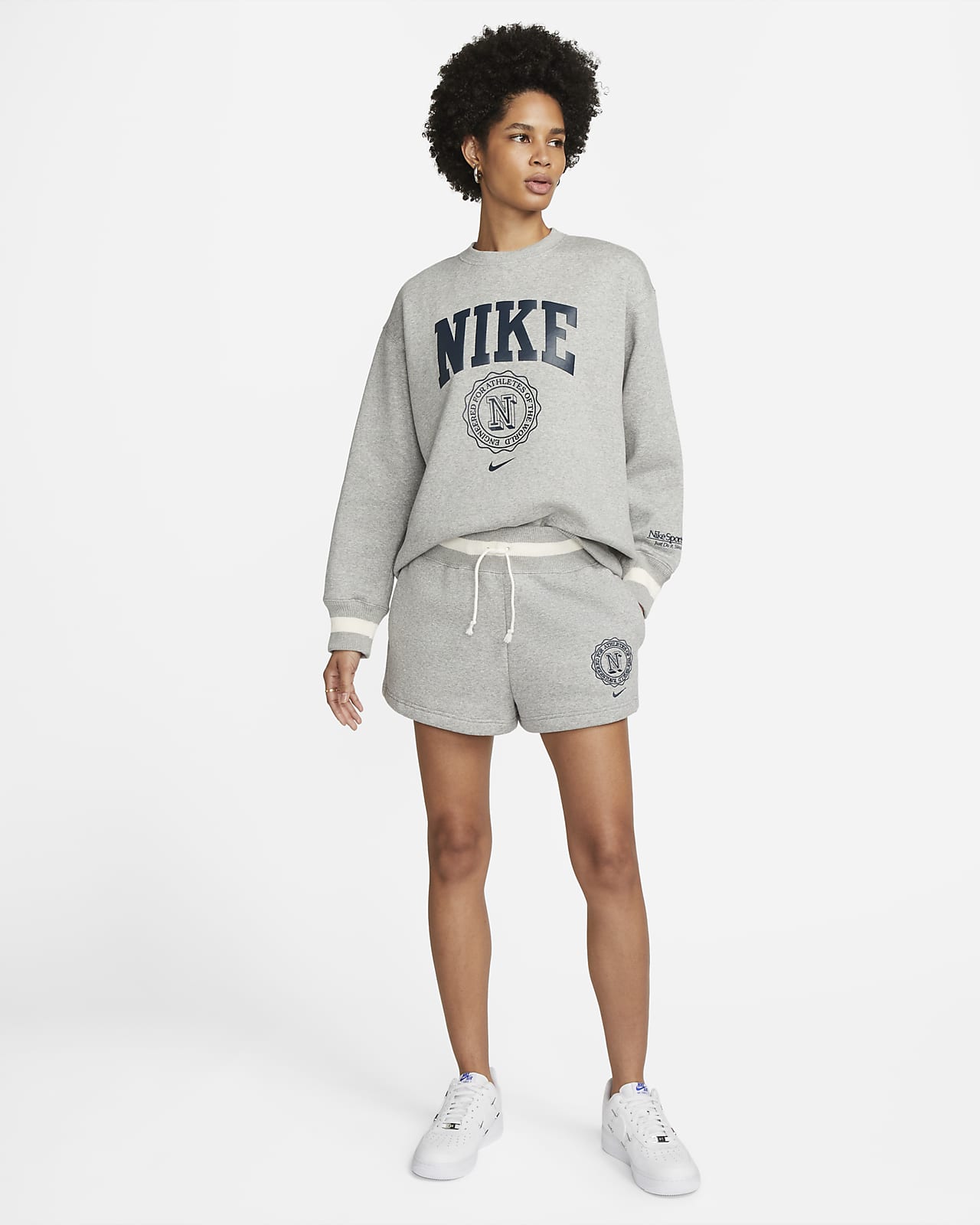 Nike Sportswear Women's Over-Oversized Crew-Neck Fleece Sweatshirt