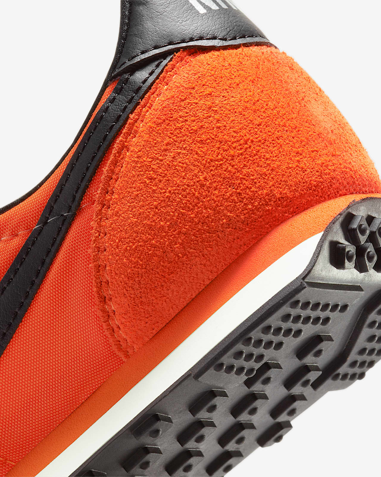 nike vapor waffle trainers