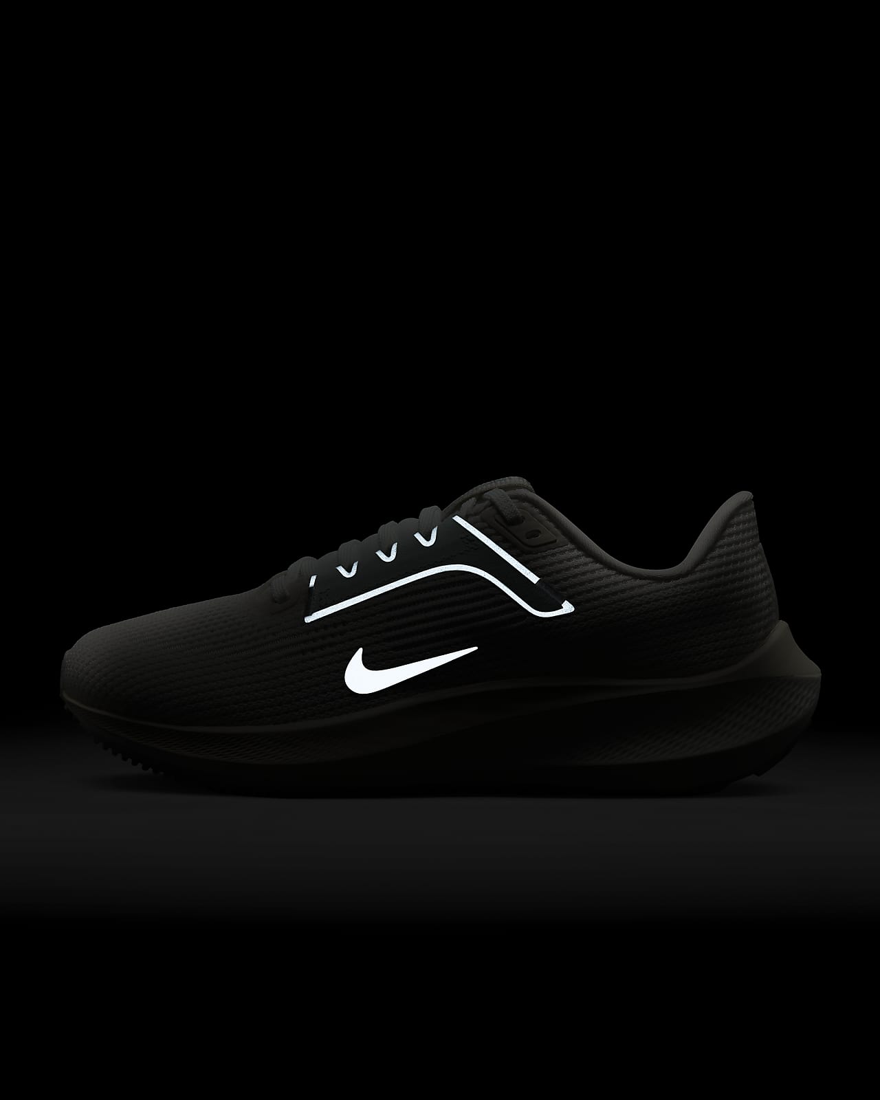 promoción luces Zapatos Nike Pegasus 40 Premium Road Running Shoes. Nike.com