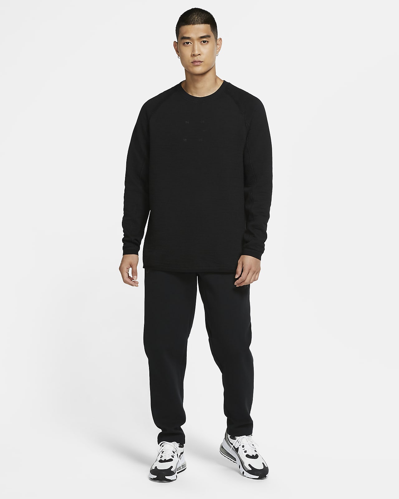 nike tech pack crew neck sweatshirt
