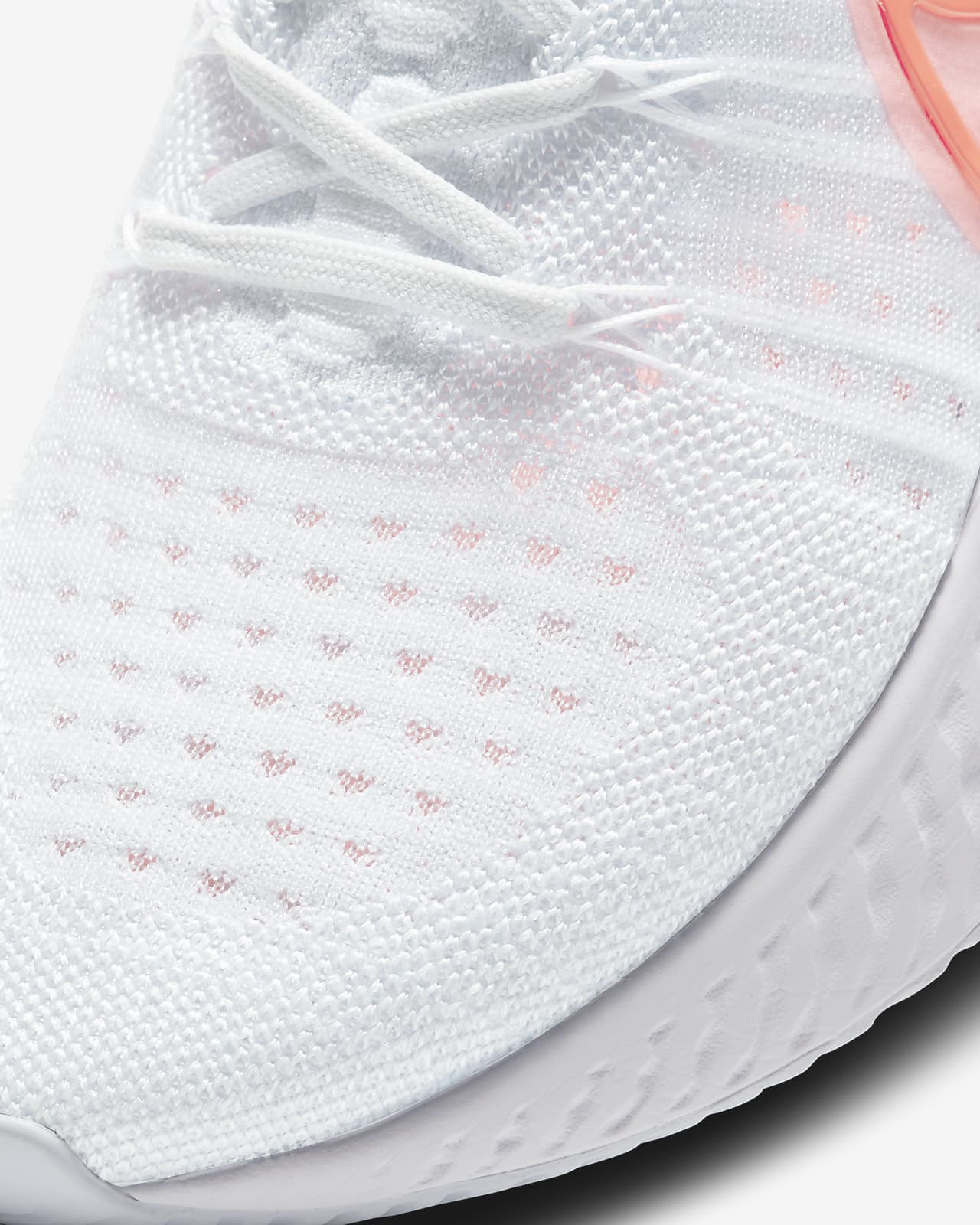 how to clean white flyknit shoes
