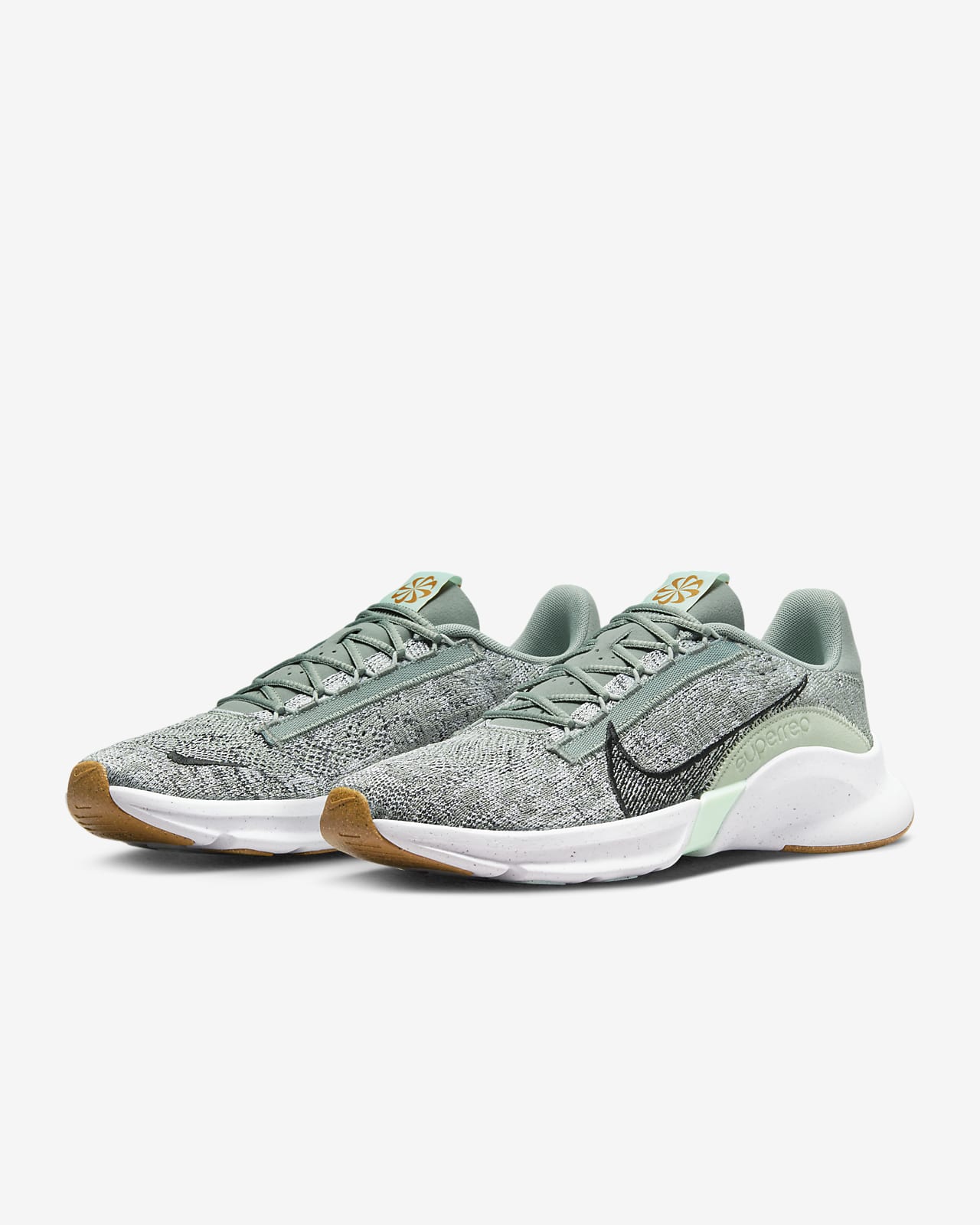 nike training flyknit