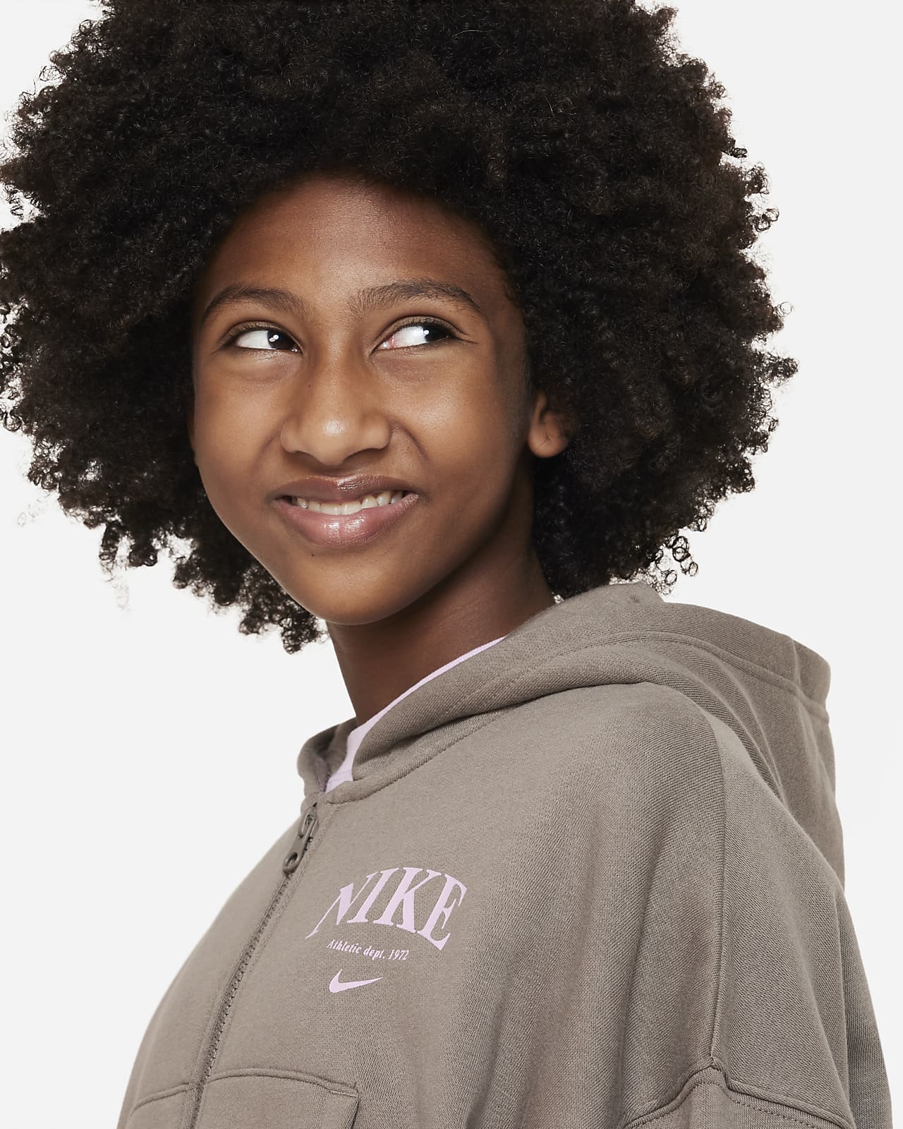 Nike Sportswear Trend Older Kids' (Girls') FullZip Fleece Hoodie. Nike NL