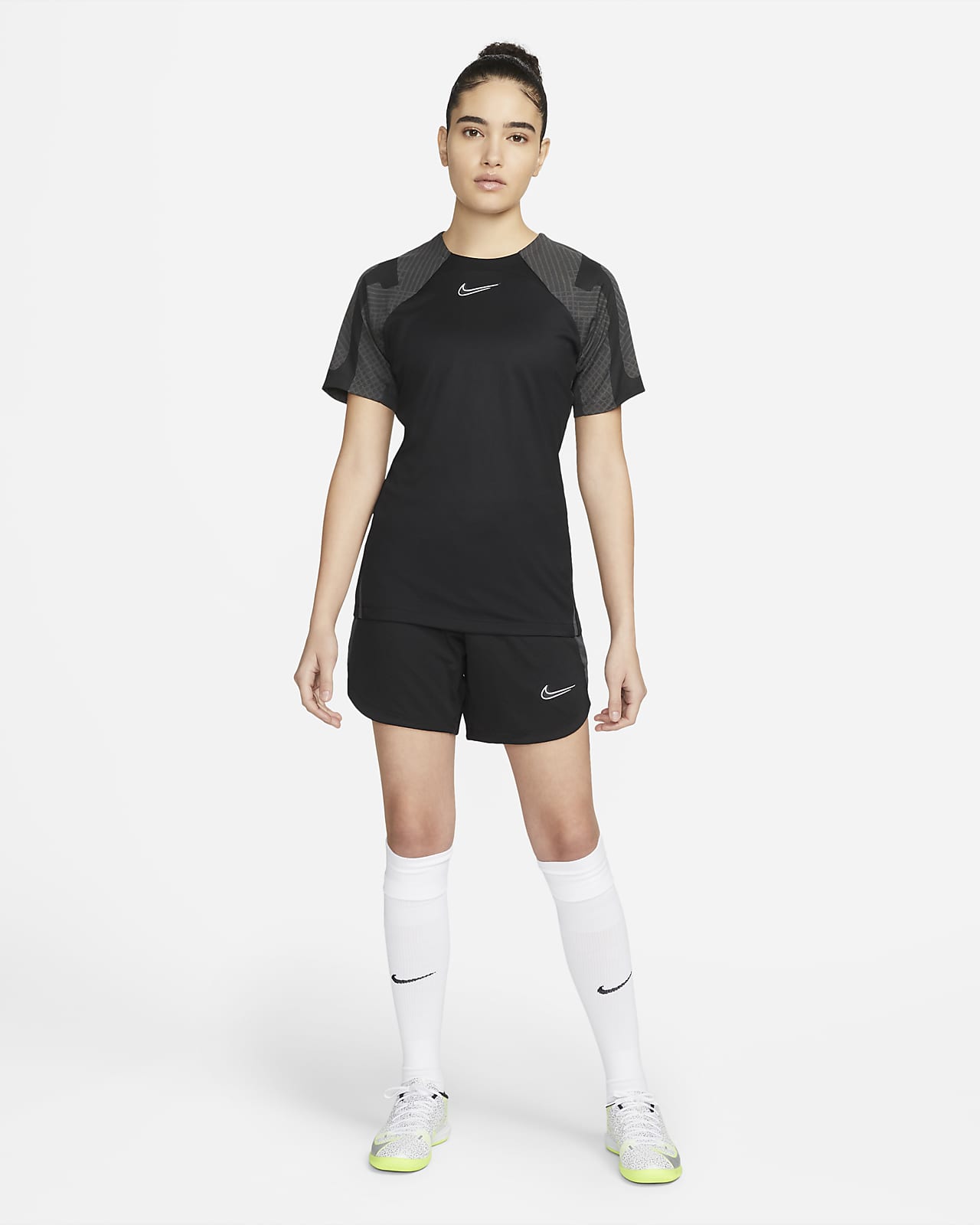 estar impresionado hermosa Guijarro Camiseta de fútbol para mujer Nike Dri-FIT Strike. Nike.com