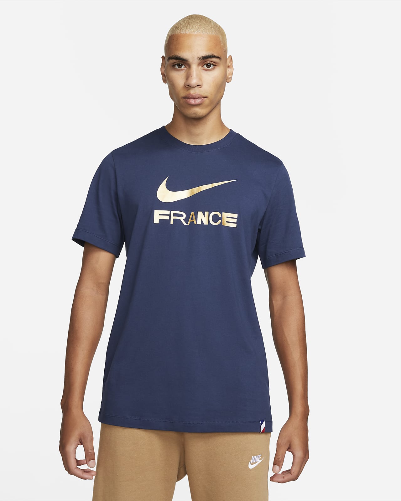 hablar torneo Portal France Swoosh Men's Nike T-Shirt. Nike.com