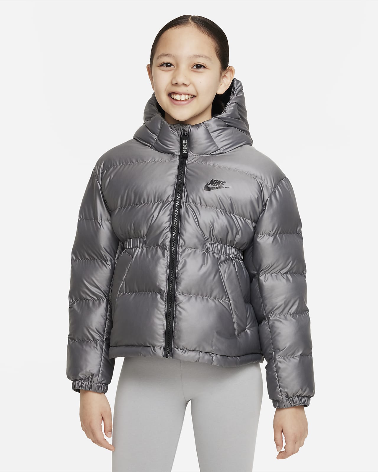 Nike Sportswear jakke med hette og syntetisk fyll til store barn (jente)