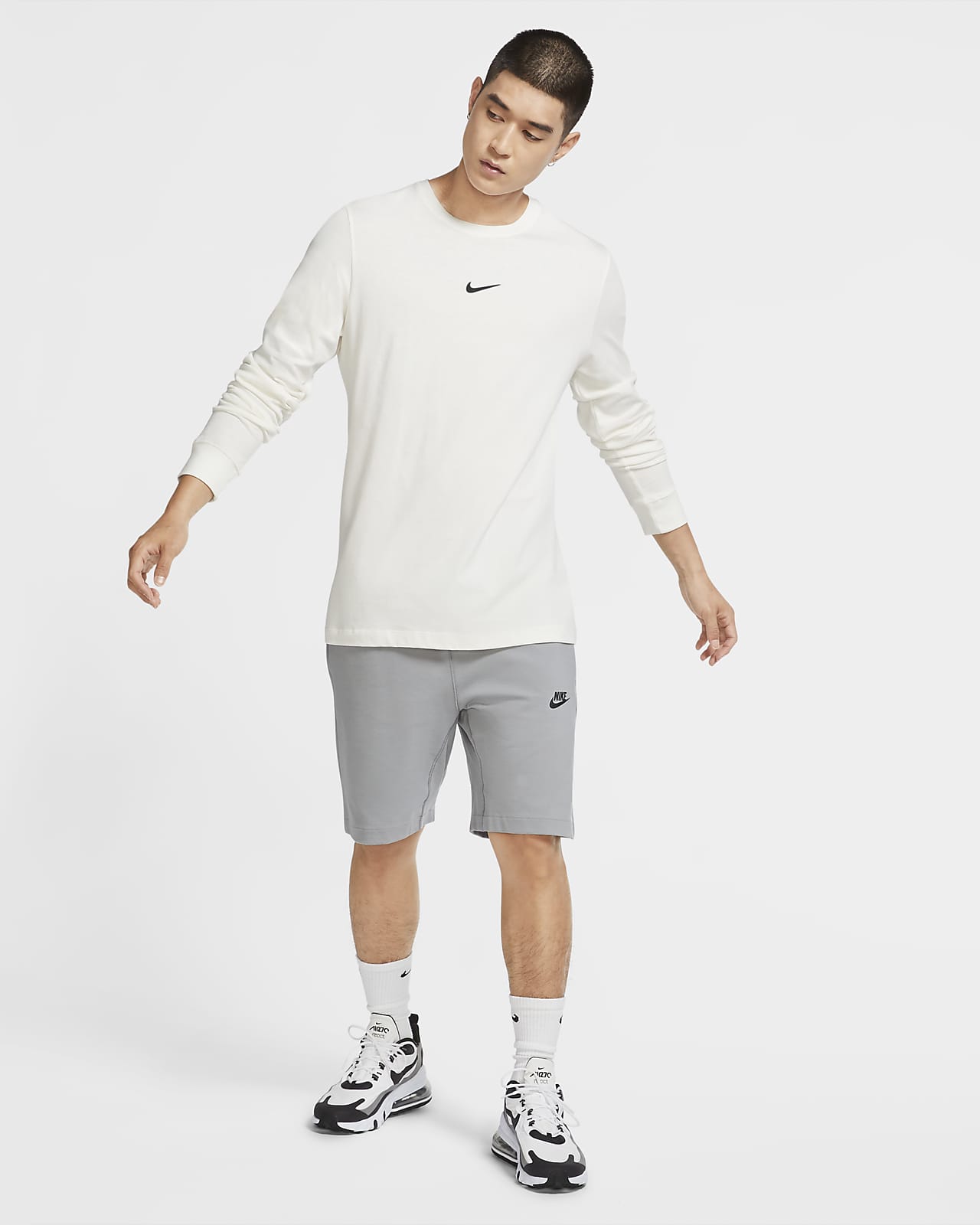 nike sportswear swoosh long sleeve top