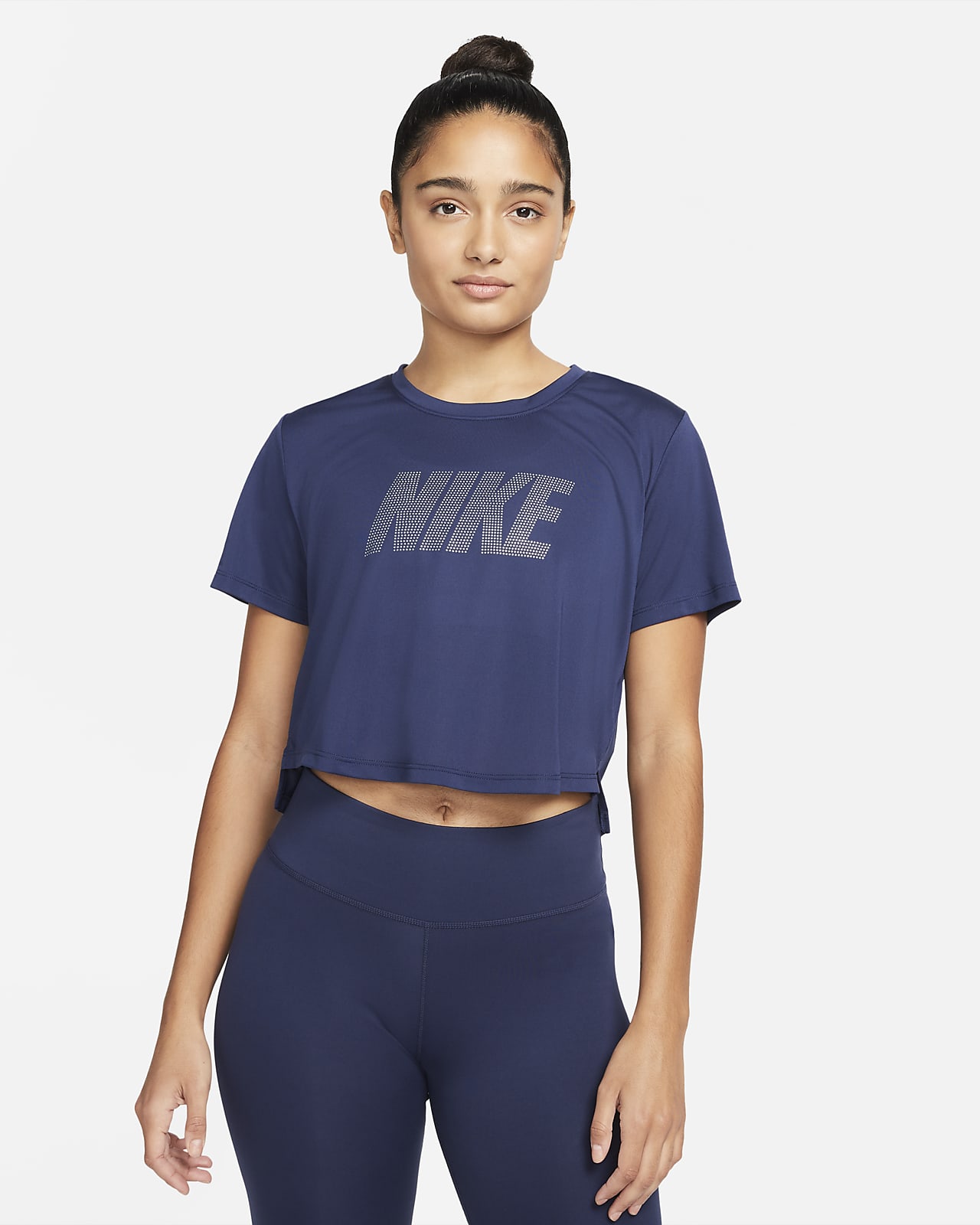 Kort topp Nike Dri-FIT One med standardpassform och tryck för kvinnor