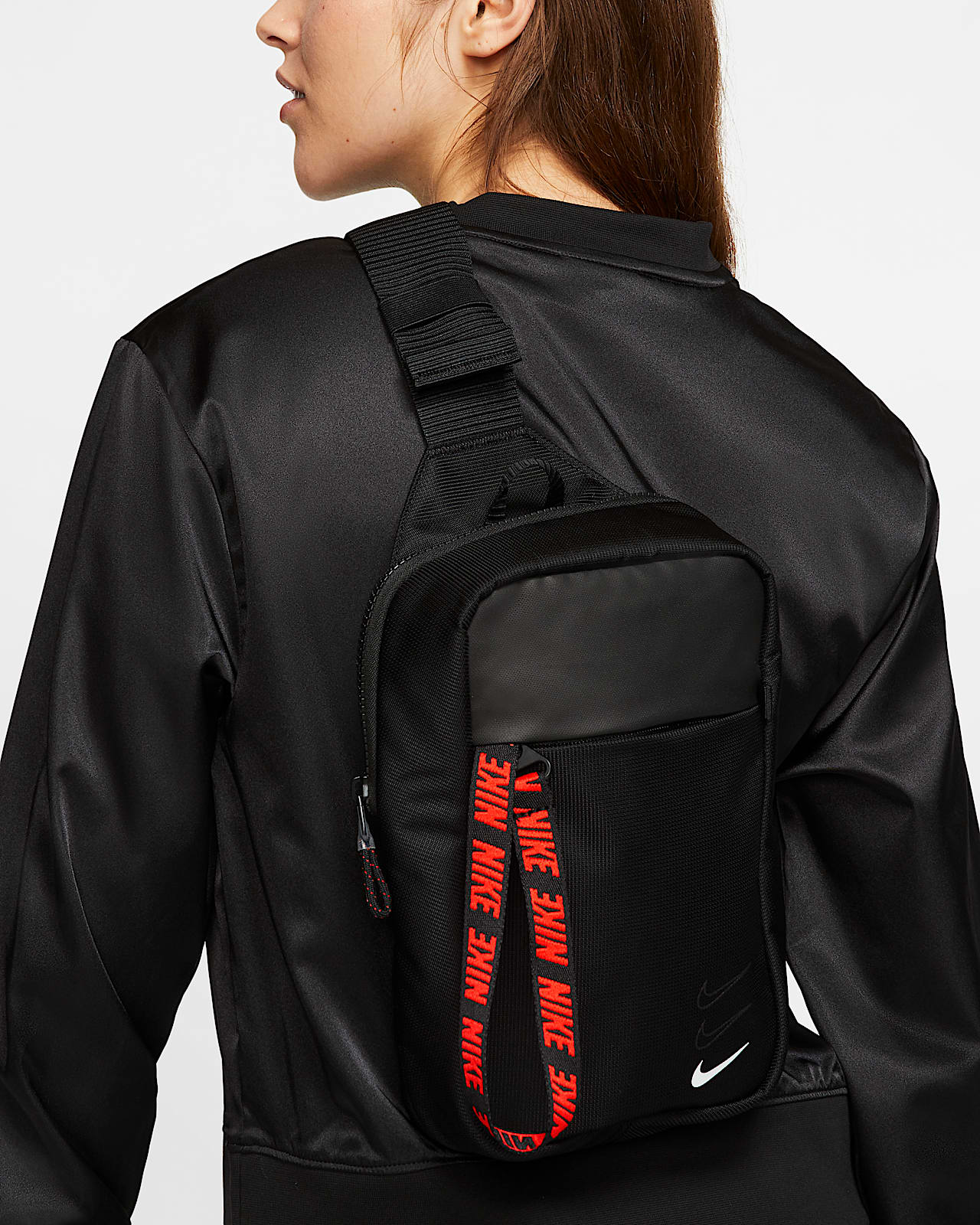 nike sportswear essential crossbody bag
