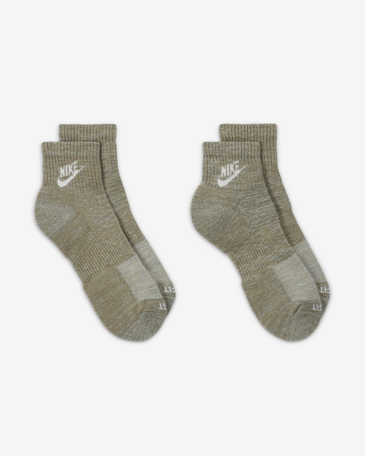 Nike Everyday Plus Cushioned Ankle Socks.