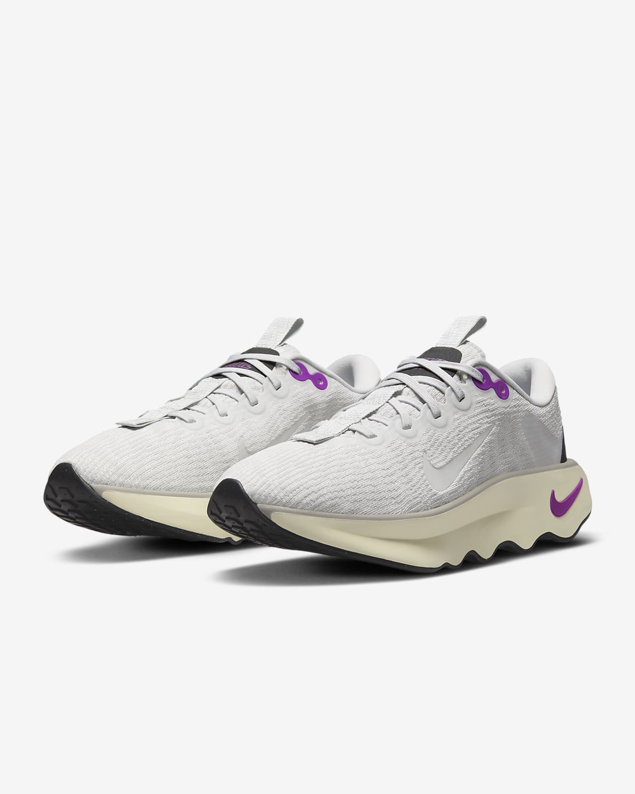 Nike Motiva Women's Walking Shoes.