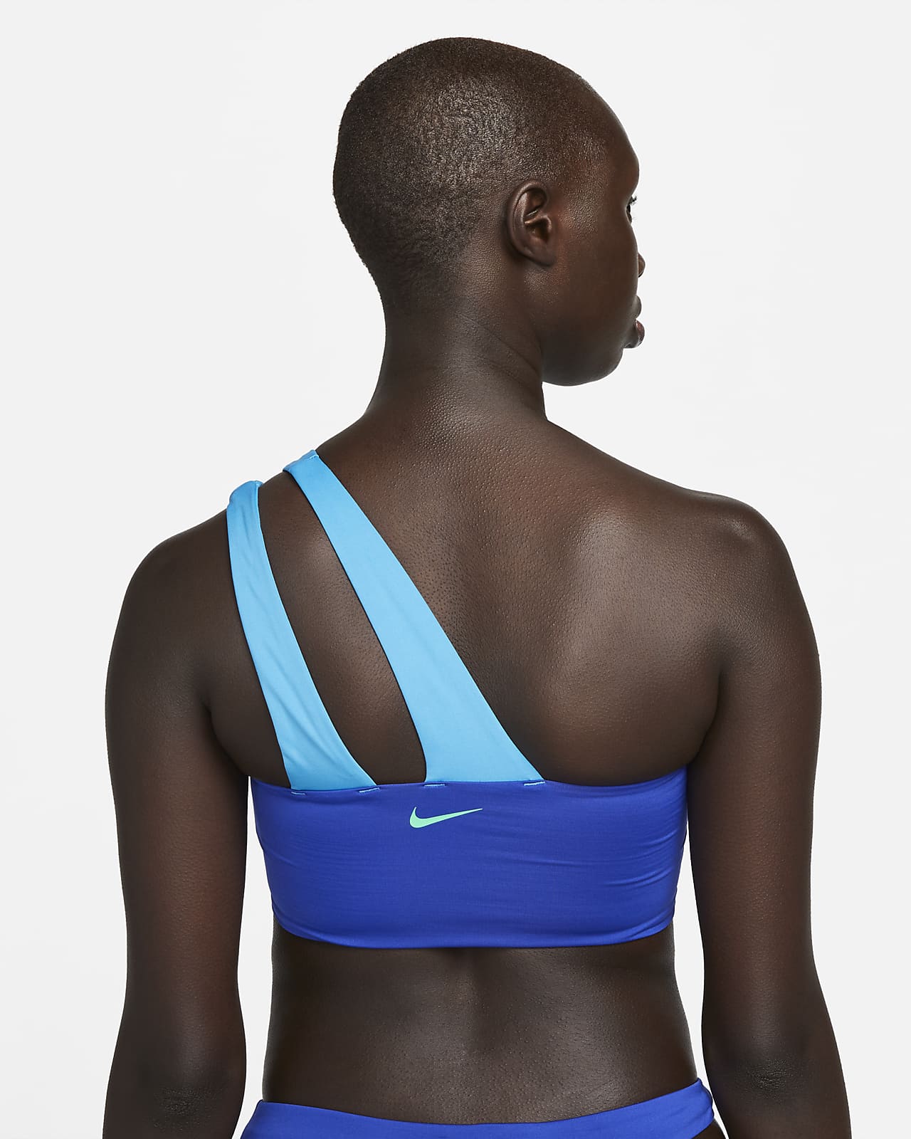 Prenda la parte superior de traje de baño para mujer Nike. Nike.com