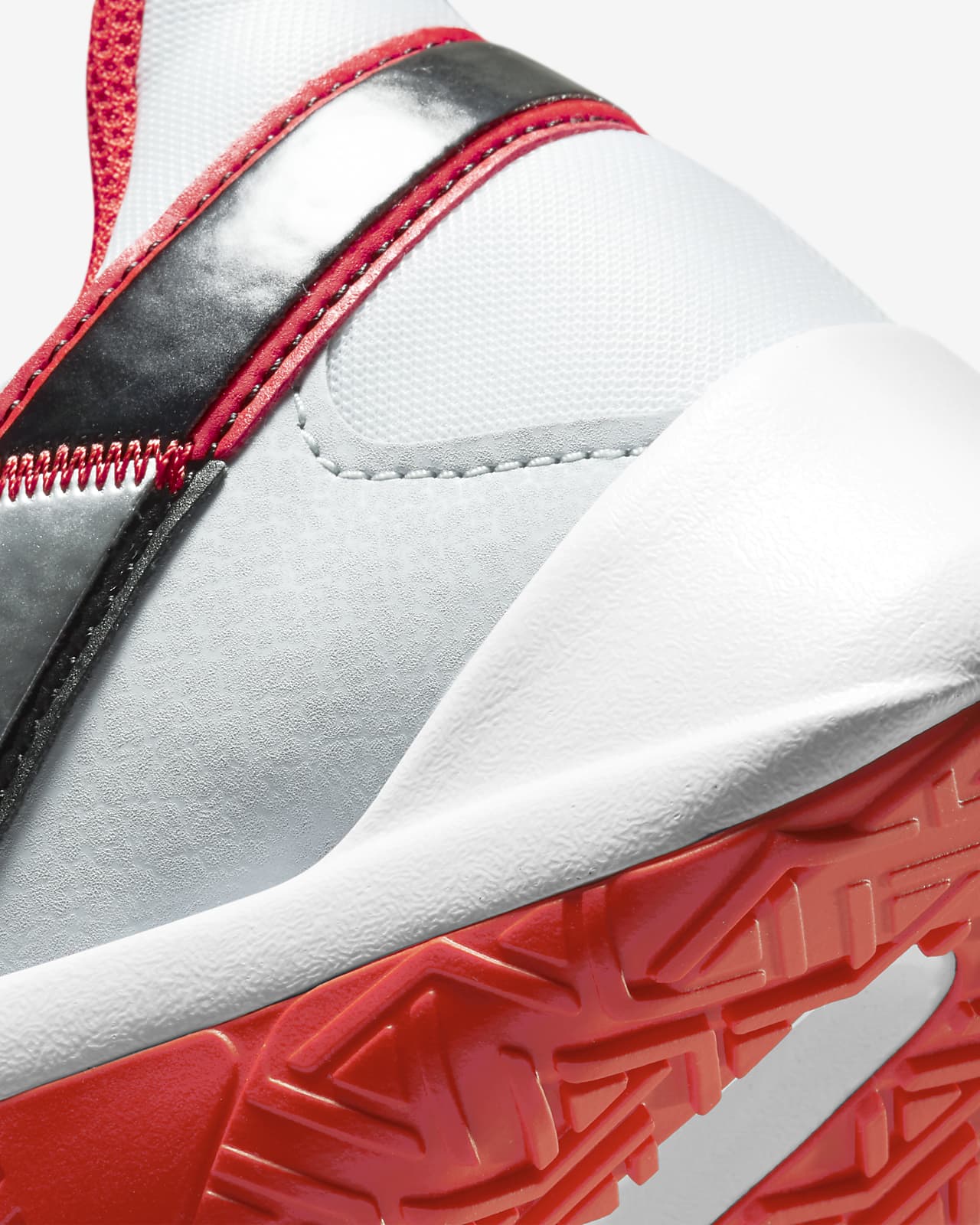 Nike legend essential red Clearance