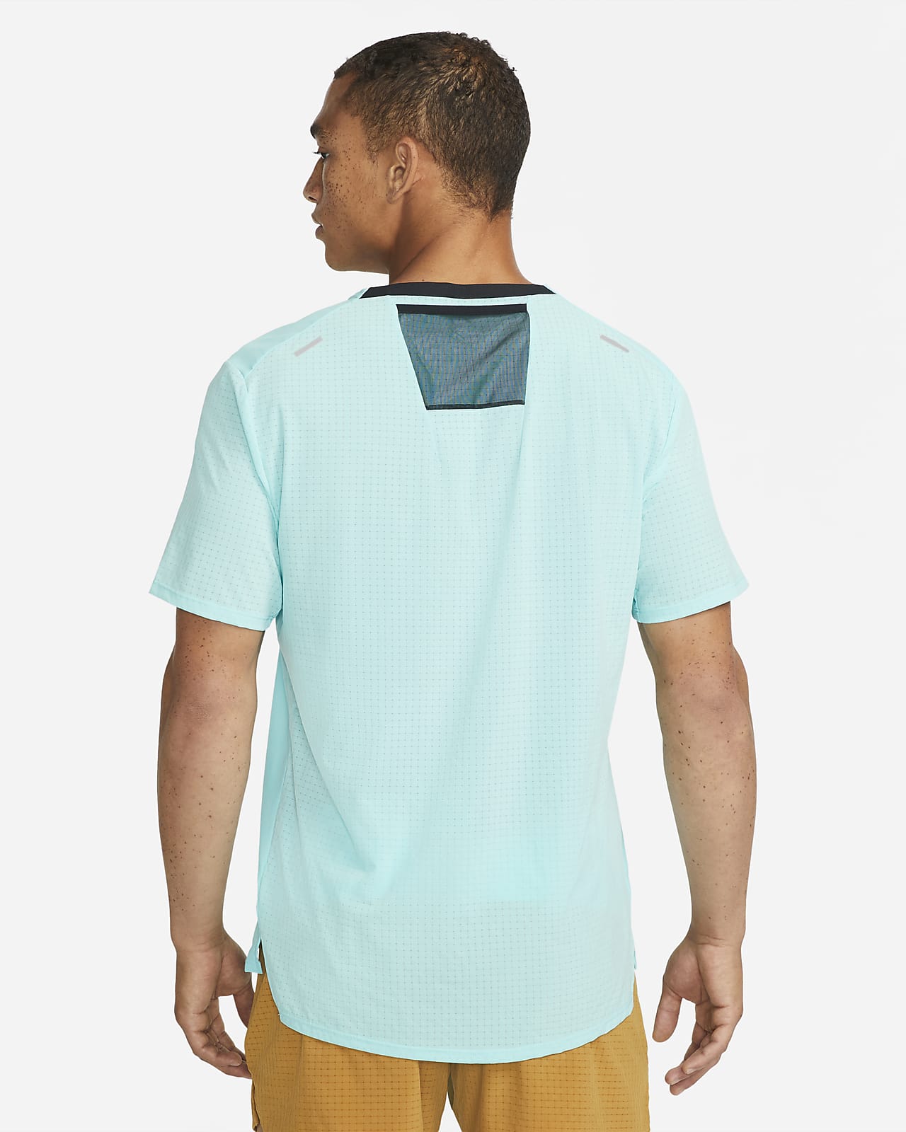 Nike Dri-FIT Rise 365 Short-Sleeve 