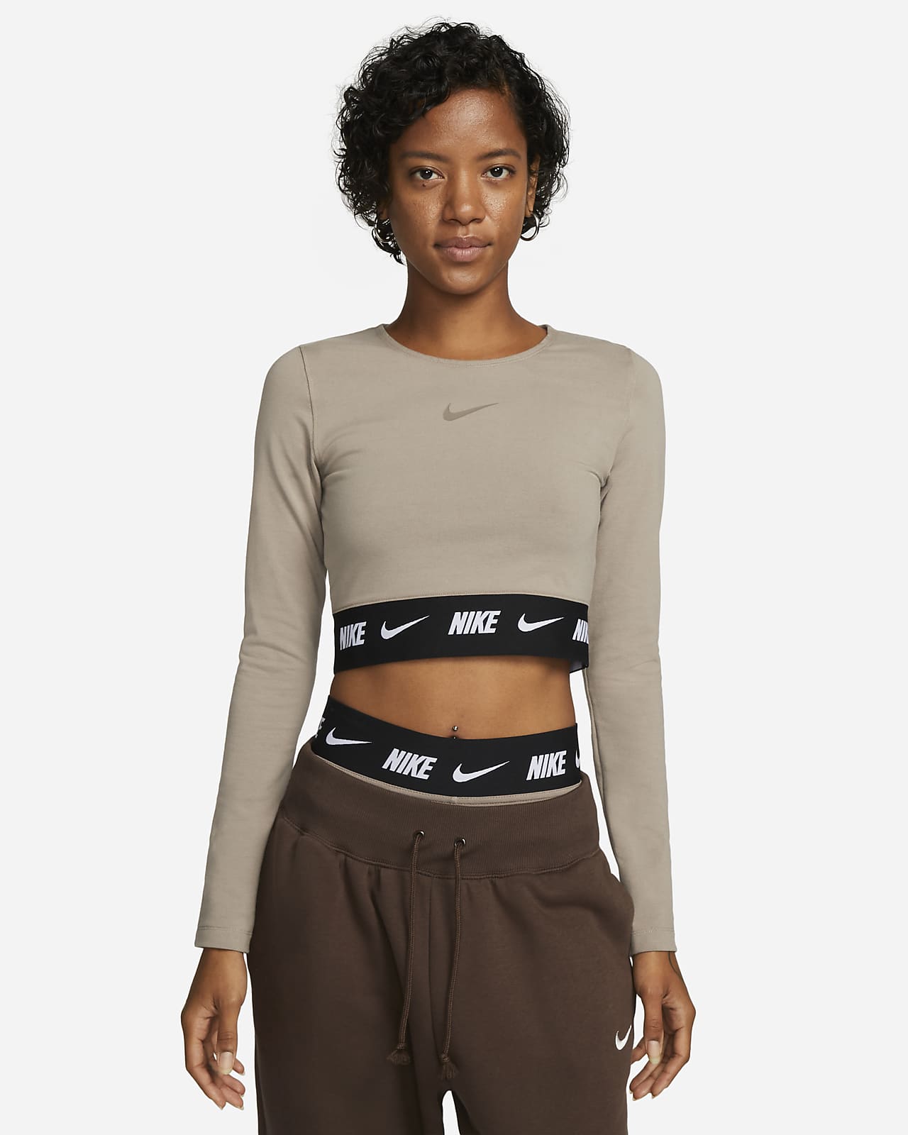 Nike Sportswear Women's Long-Sleeve Crop Top