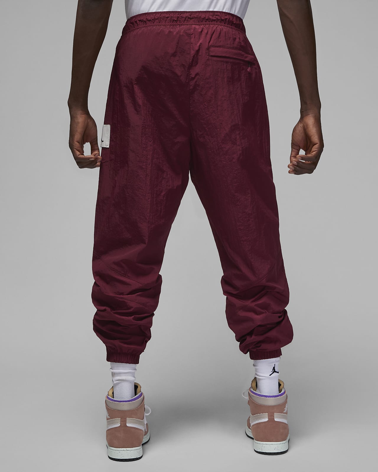 Jordan Essential Men's Statement WarmUp Trousers. Nike SI