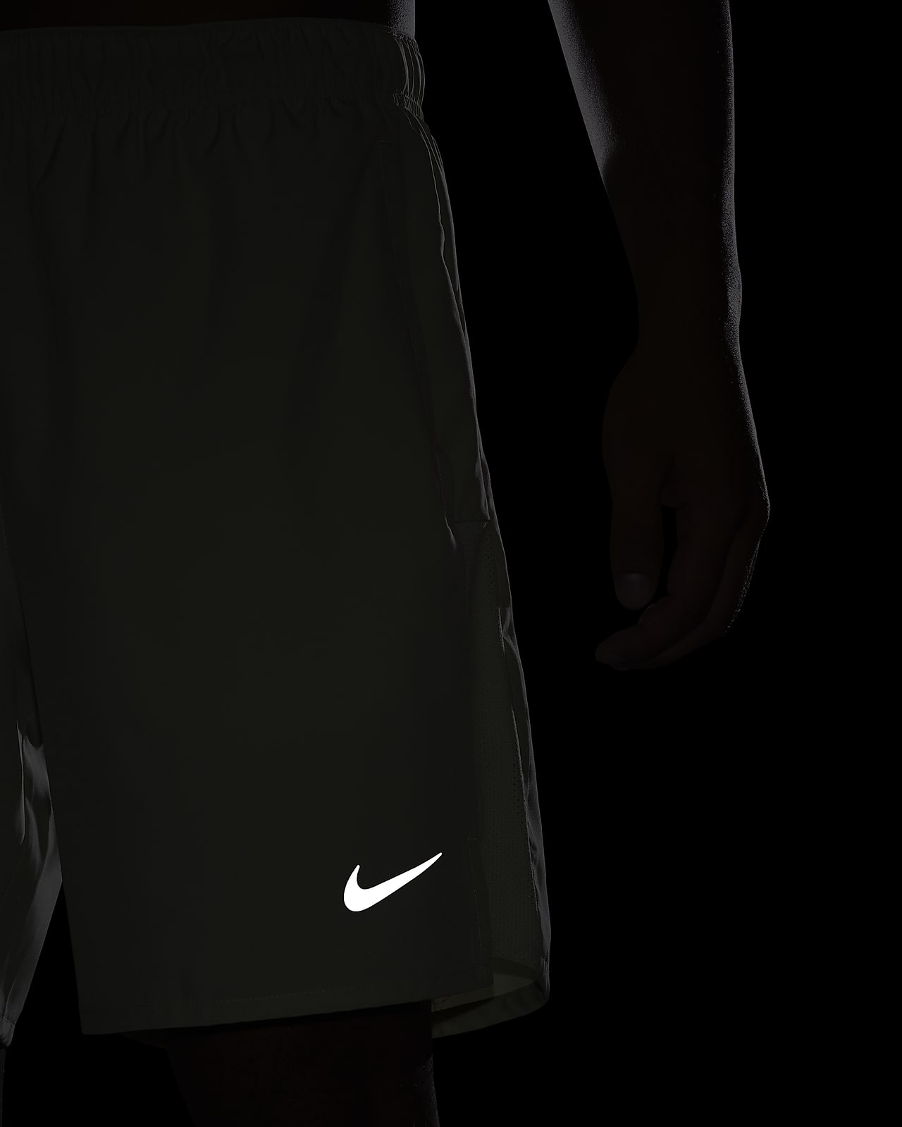 Nike 7 challenger clearance short