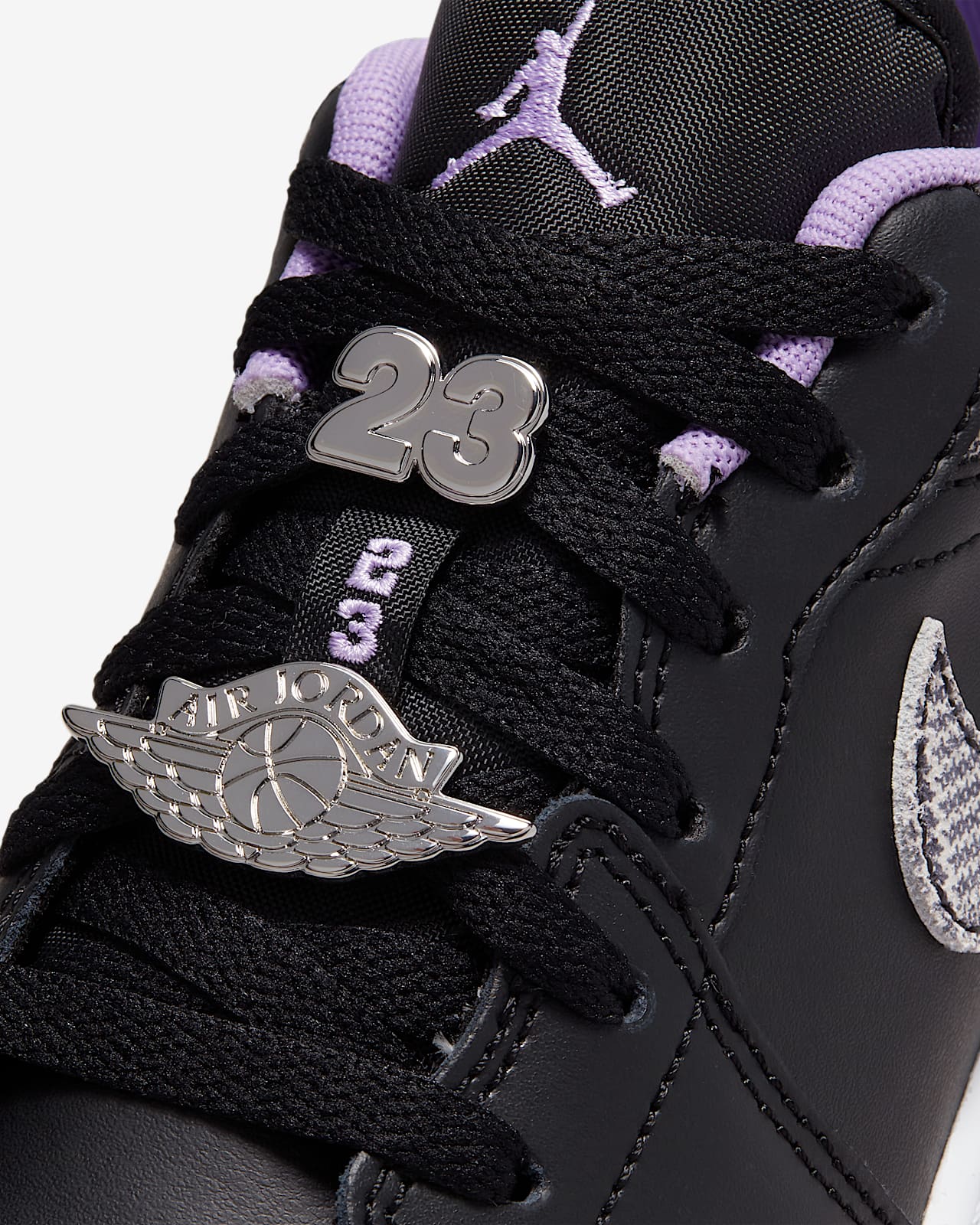Air Jordan 1 Low SE Big Kids' Shoes. Nike.com
