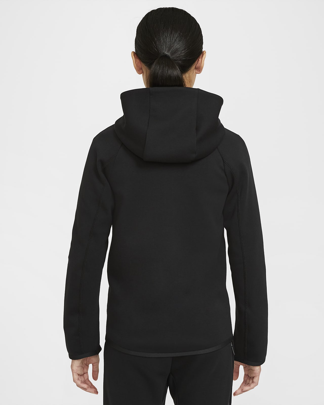 nike tech fleece essentials