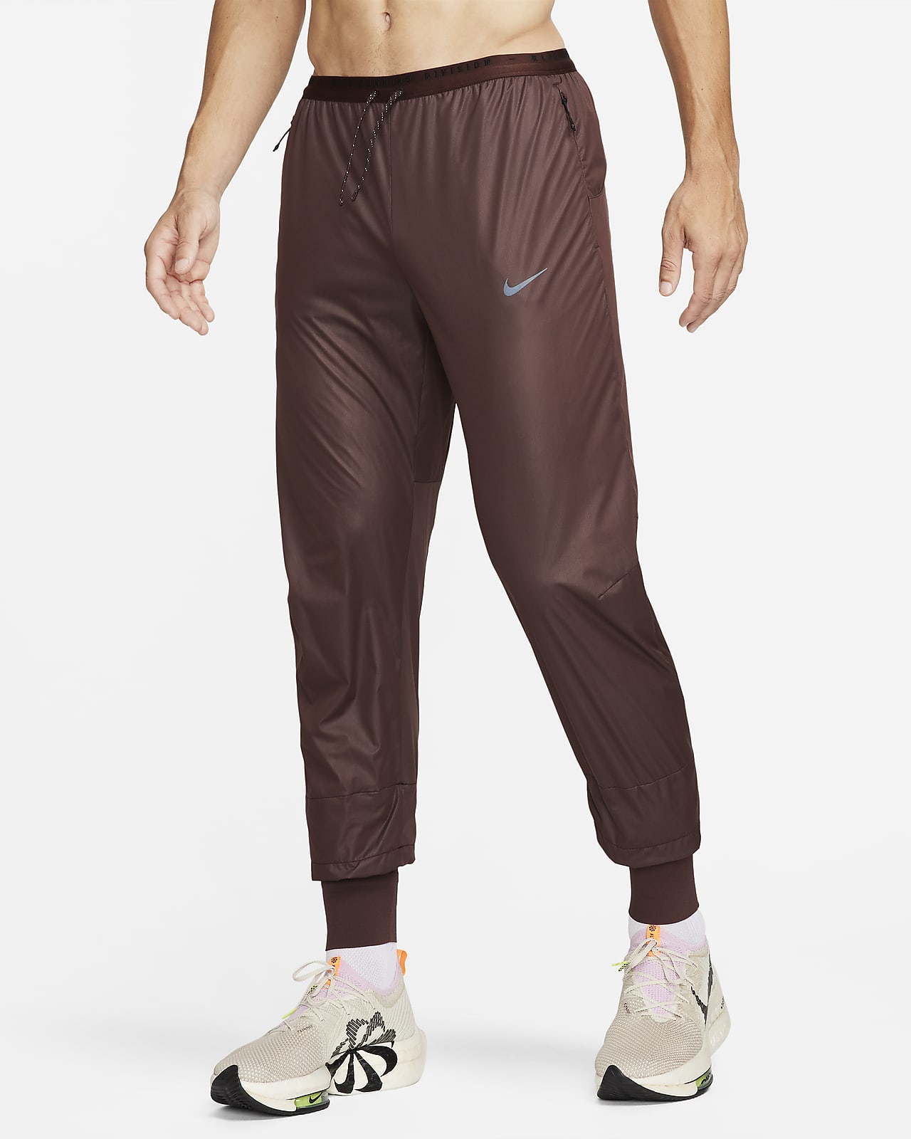 Nike Running Division Phenom Men's Storm-FIT Running Trousers. Nike AT