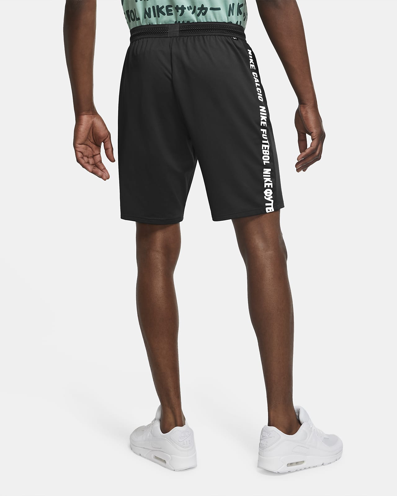 nike bermuda shorts