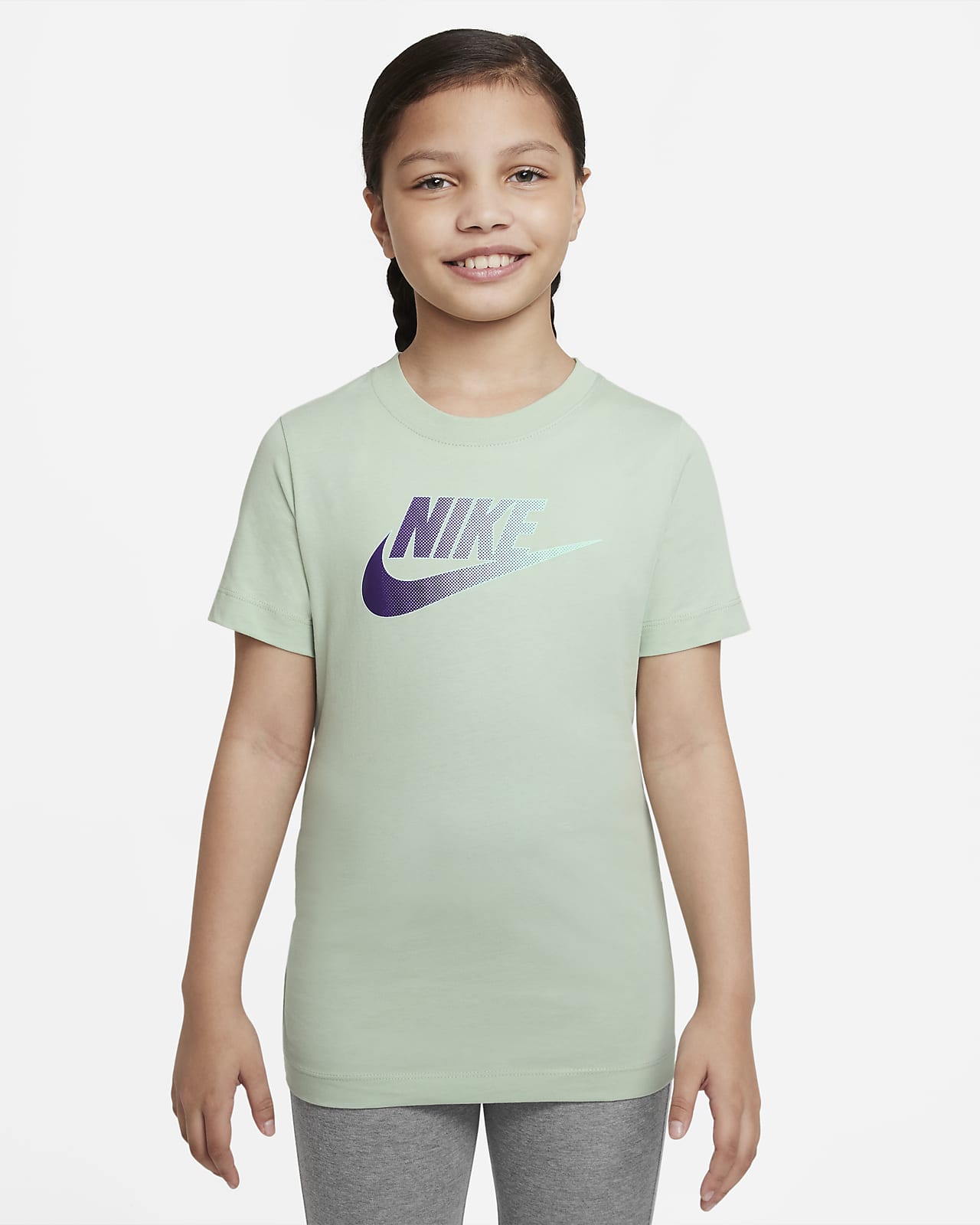 Playera para talla grande Nike Sportswear. Nike.com